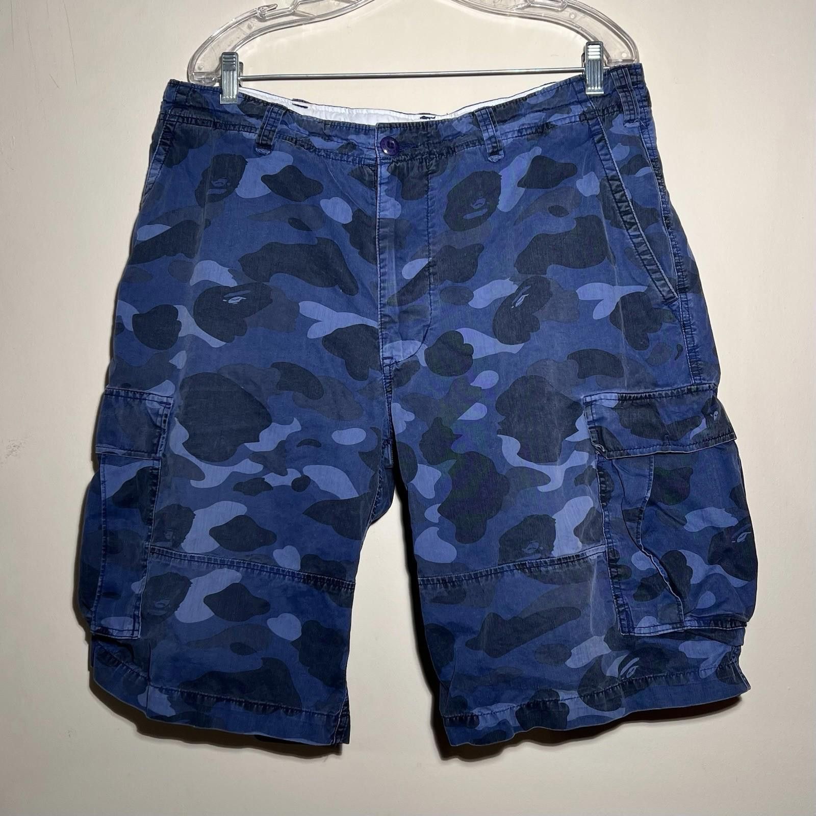 Bape A Bathing Ape BAPE Blue Camo Cargo Shorts L Size US 34 / EU 50 - 1 Thumbnail
