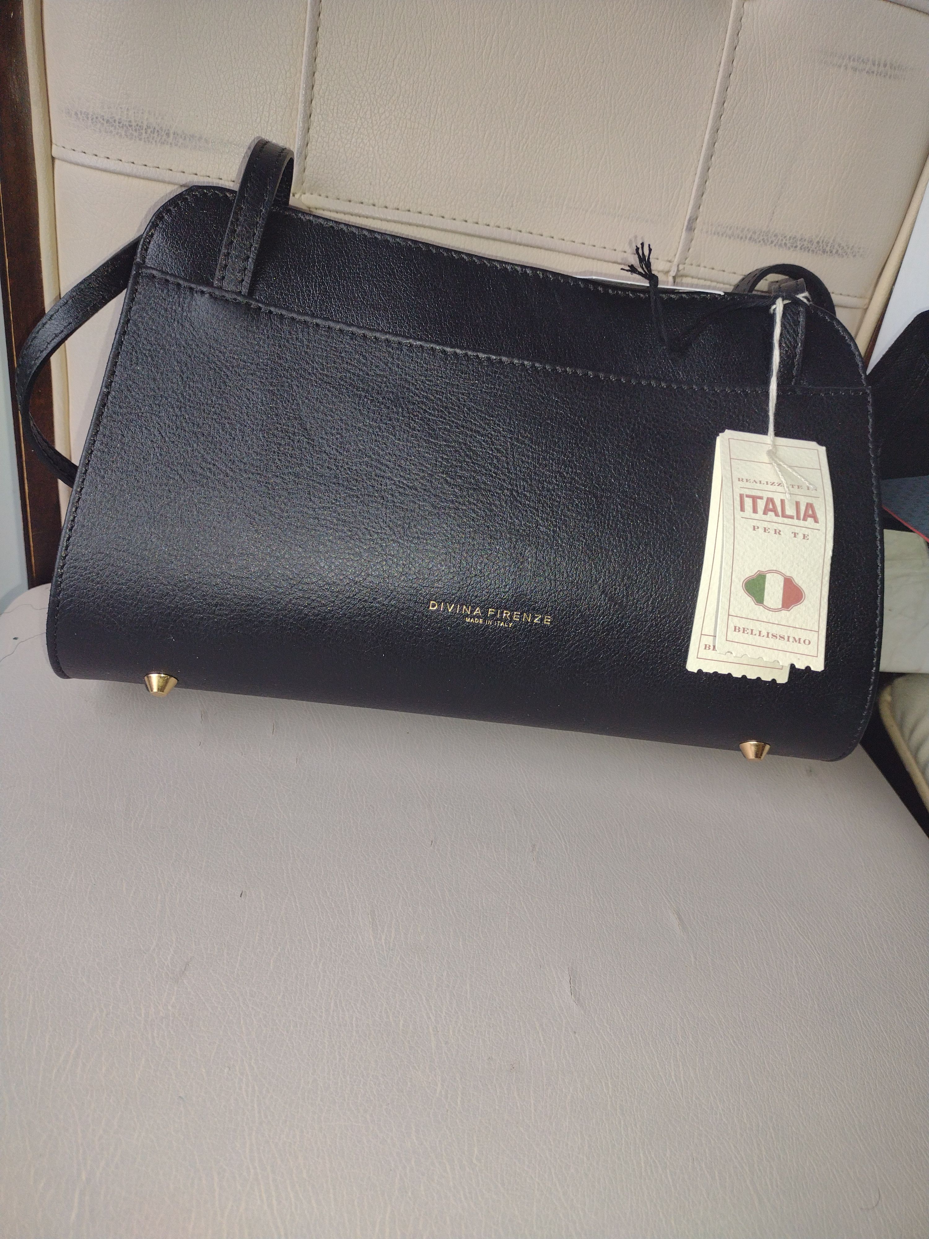 image of Italian Designers Divina Firenze in Black, Women's