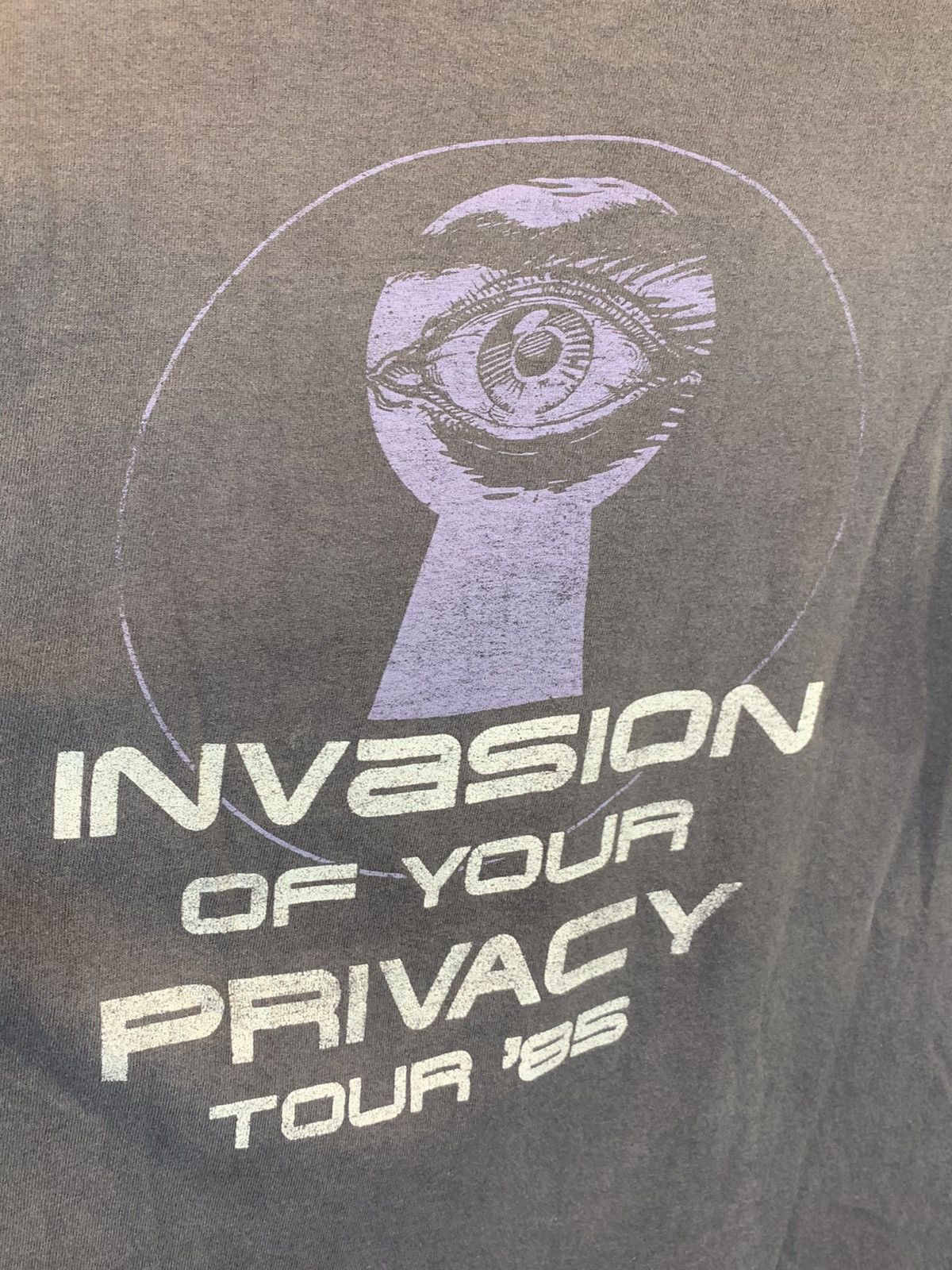 Band Tees × Vintage *RARE* Vintage 1985 RATT Invasion Of Your Privacy Tour Shirt Size US M / EU 48-50 / 2 - 4 Thumbnail