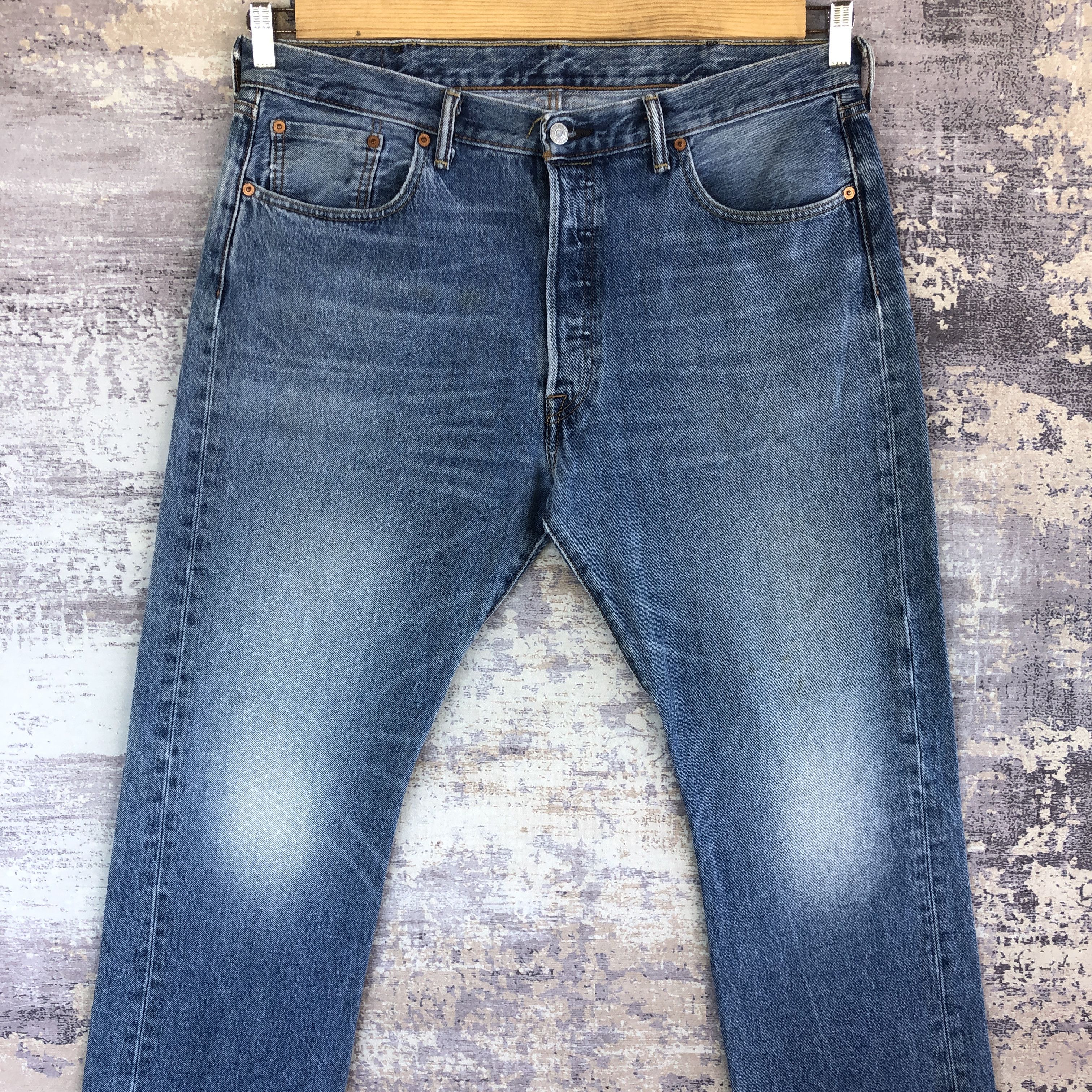 Levi's Vintage Y2K Levis 501 Faded Jeans Levi's Light Wash Denim Size US 38 / EU 54 - 3 Thumbnail