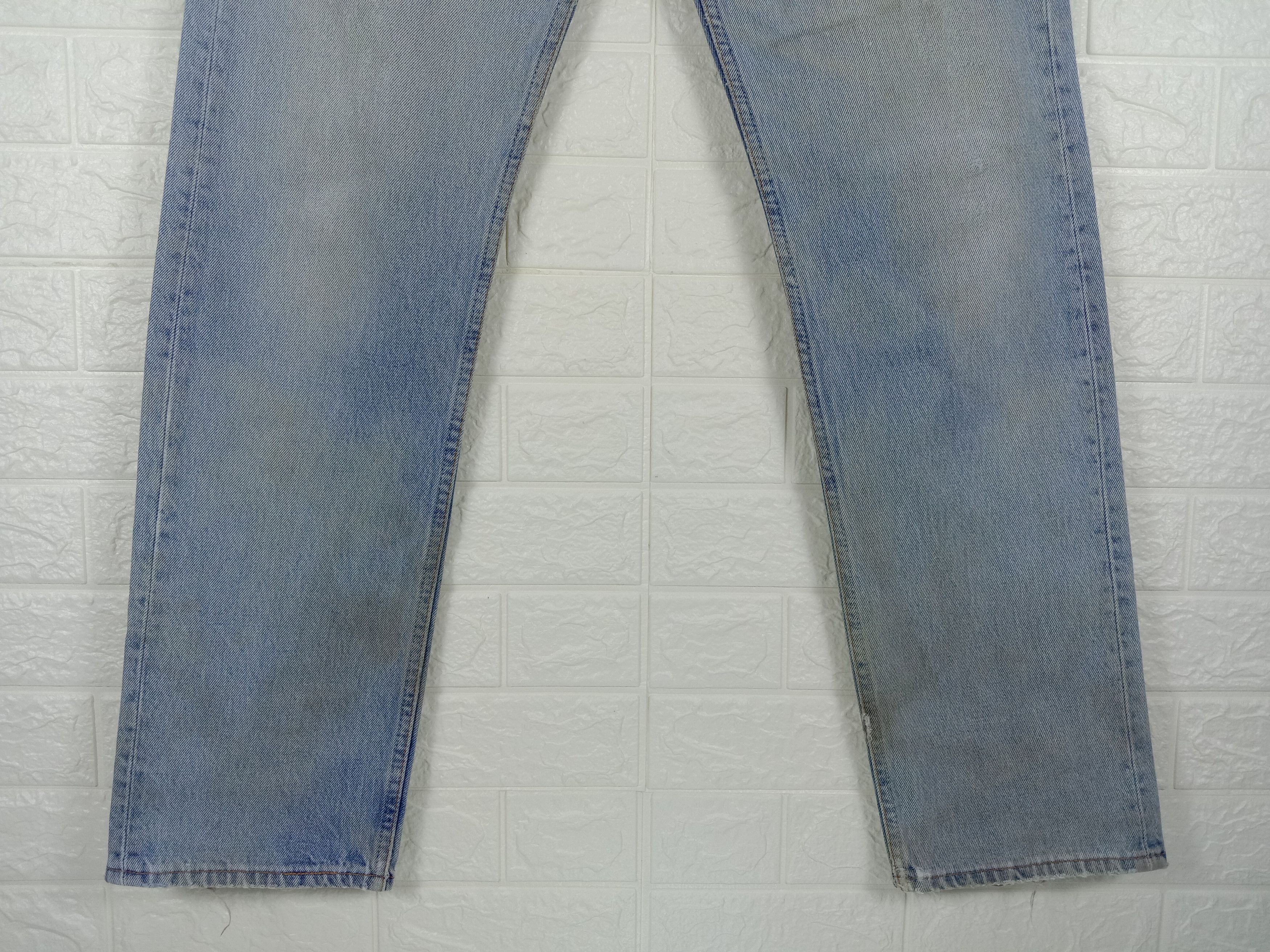 Levi's Vintage 90s Levi's 501 Jeans Light Wash Distressed Denim Size 31" - 4 Thumbnail