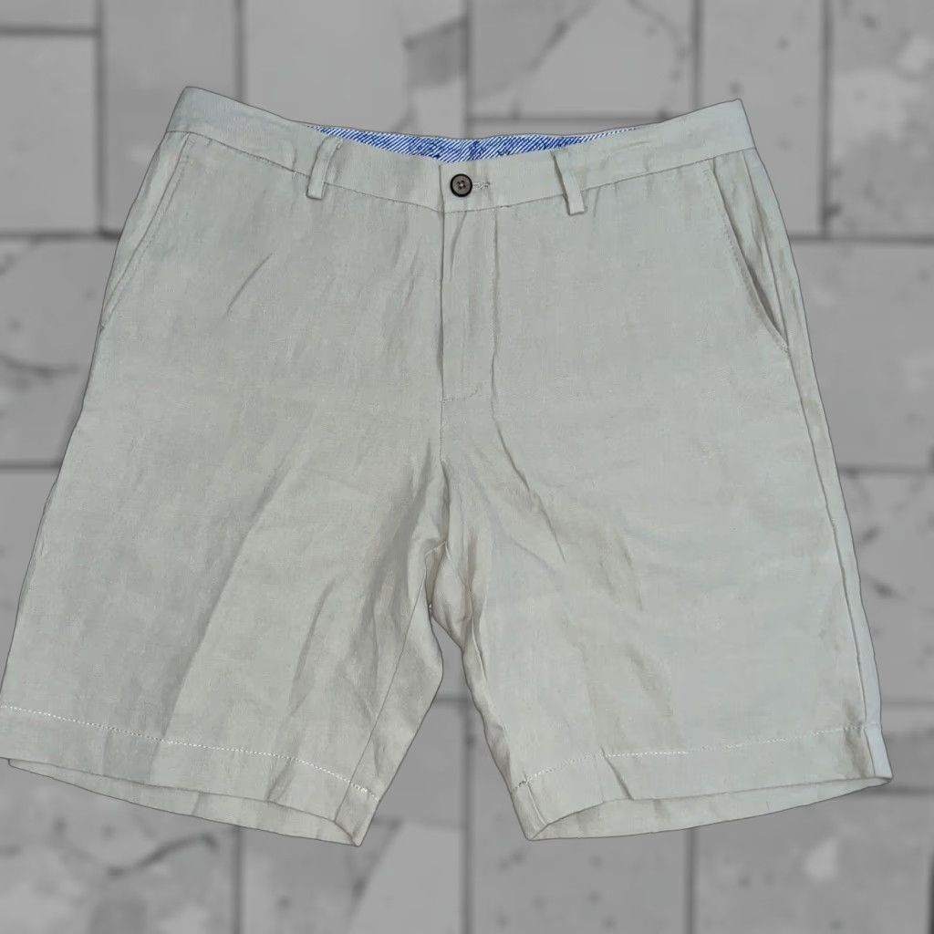 Tommy Hilfiger Tommy Hilfiger Shorts Mens Size 34 Chino Beige Casual Size US 34 / EU 50 - 1 Thumbnail