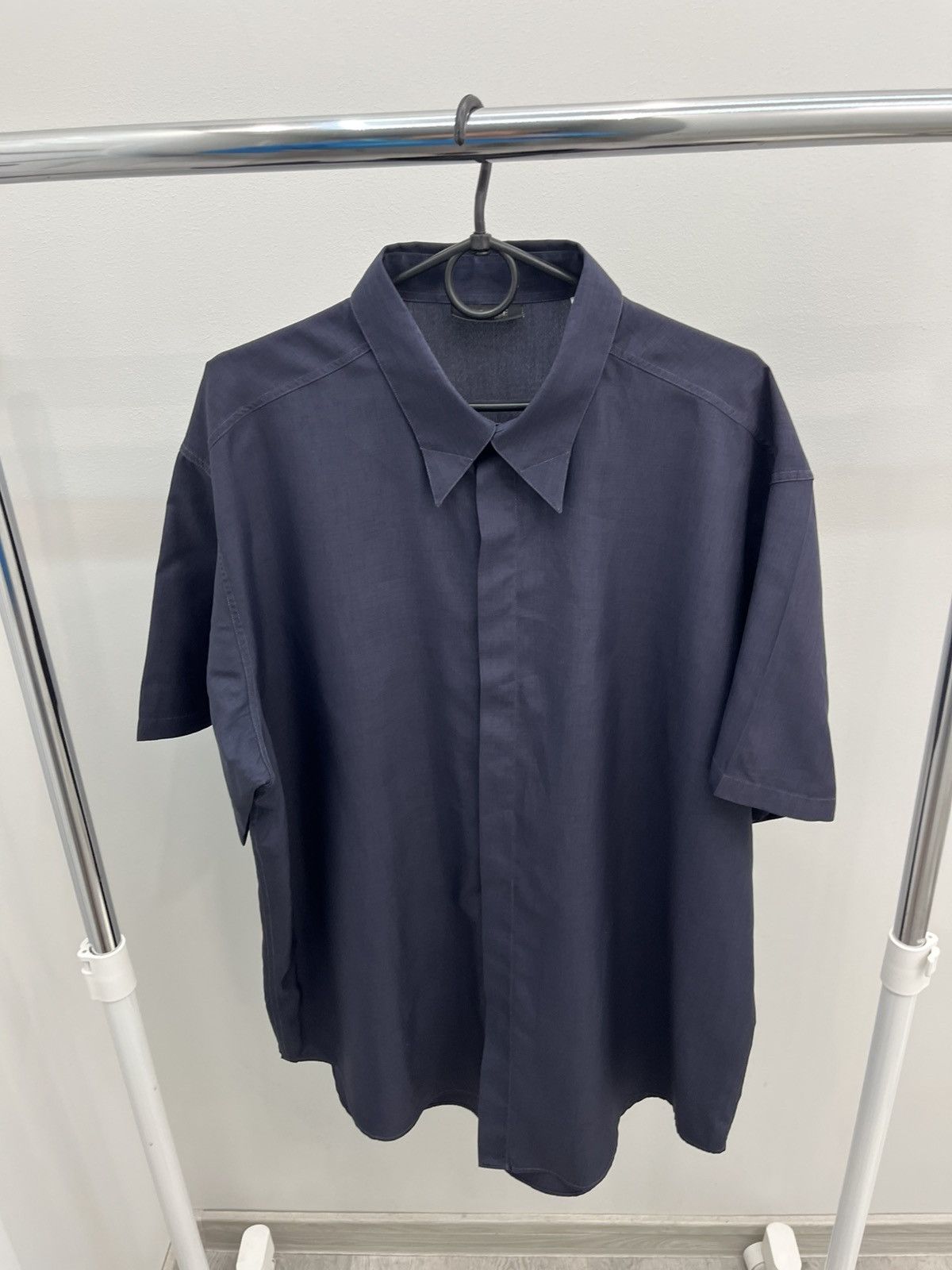 Versace Versace V2 Classic Short Sleeve Button Up Shirt Size US XL / EU 56 / 4 - 1 Thumbnail