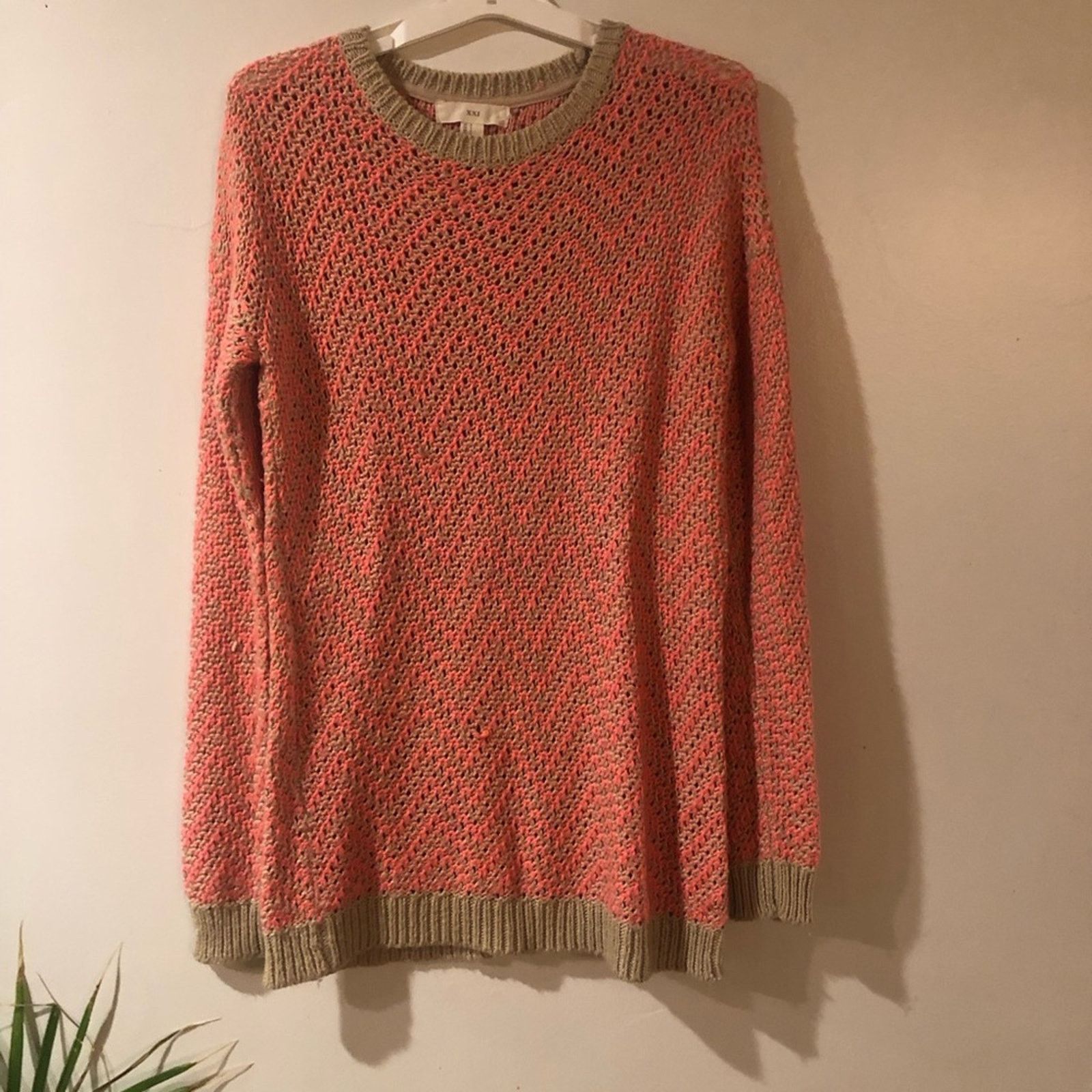 NBDN Nobrandedon Vintage XXI knitted sweater pink and cream. Size S / US 4 / IT 40 - 1 Thumbnail