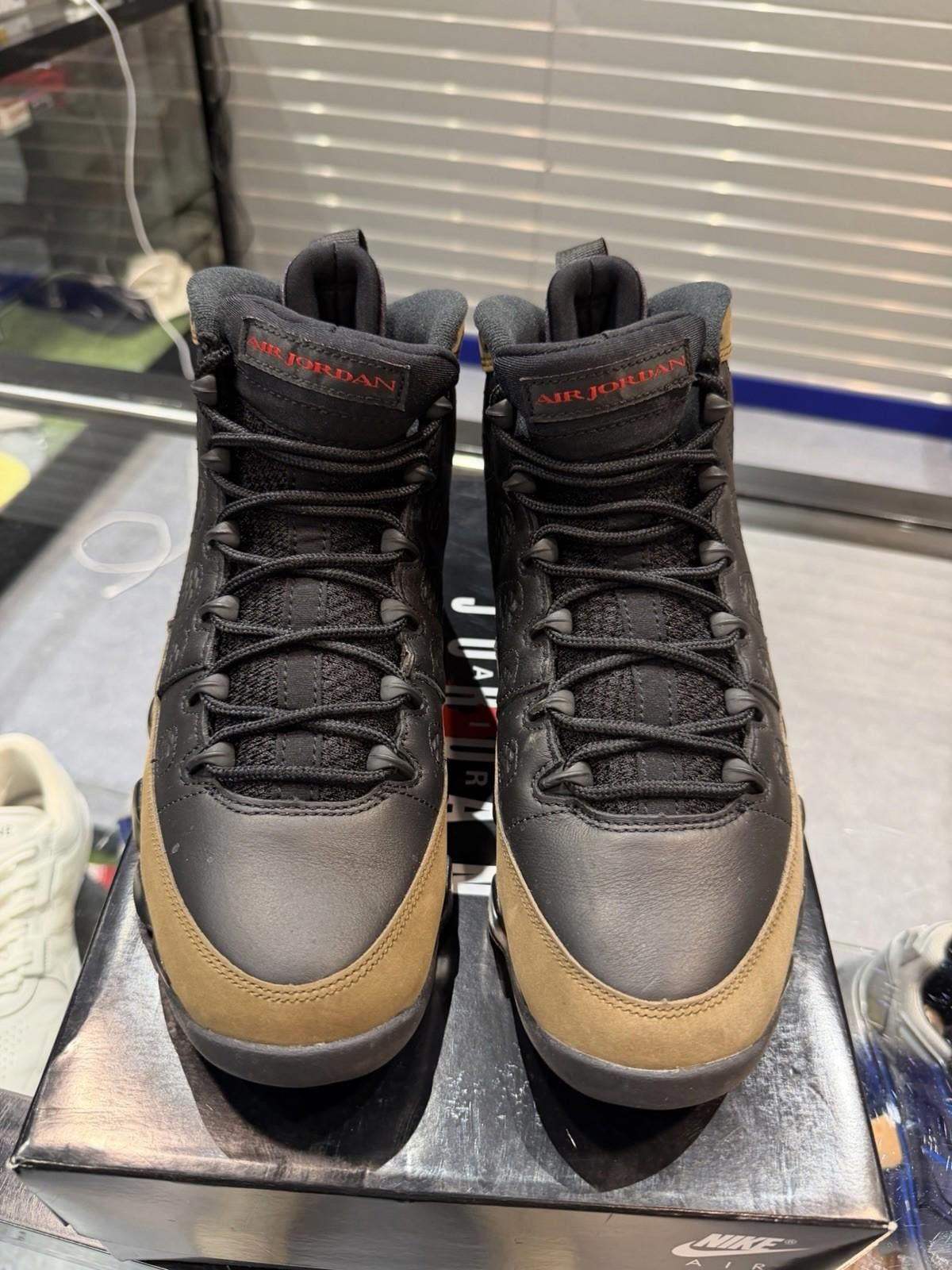 Jordan Brand Size 8.5 - Air Jordan 9 Retro 2024 Olive (HV4794-030) Size US 8.5 / EU 41-42 - 6 Thumbnail
