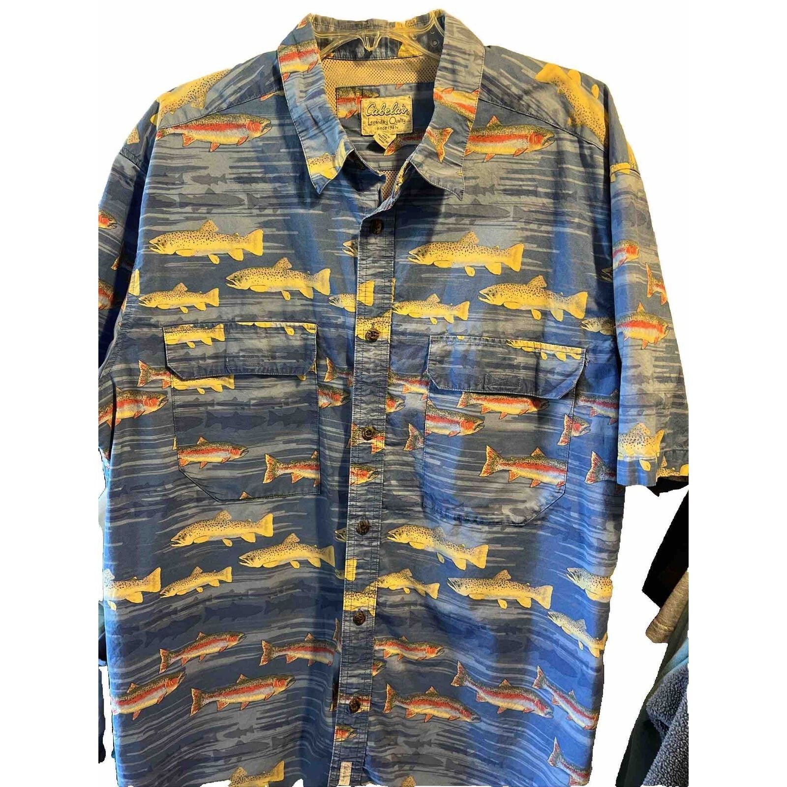 Cabelas Cabelas Shirt Men XL Button Blue SS Mesh Fish All Over Print Size US XL / EU 56 / 4 - 1 Thumbnail