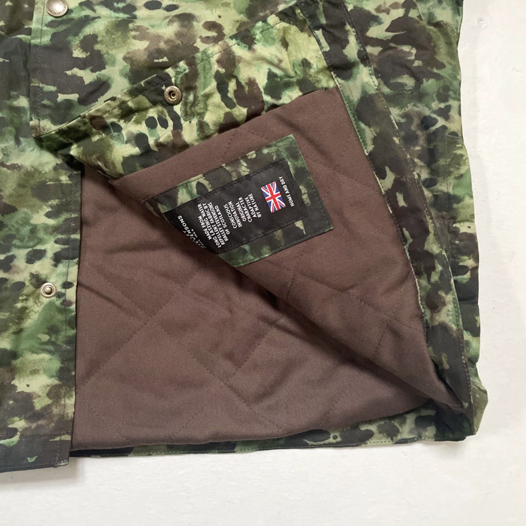 Taylor Stitch Taylor Stitch x Danner Halley Stevensons Venture Jacket Waxed Canvas Camouflage 42 NWT Mens Jacket Waxed Canvas Camouflage 42 NWT Size US XS / EU 42 / 0 - 6 Thumbnail