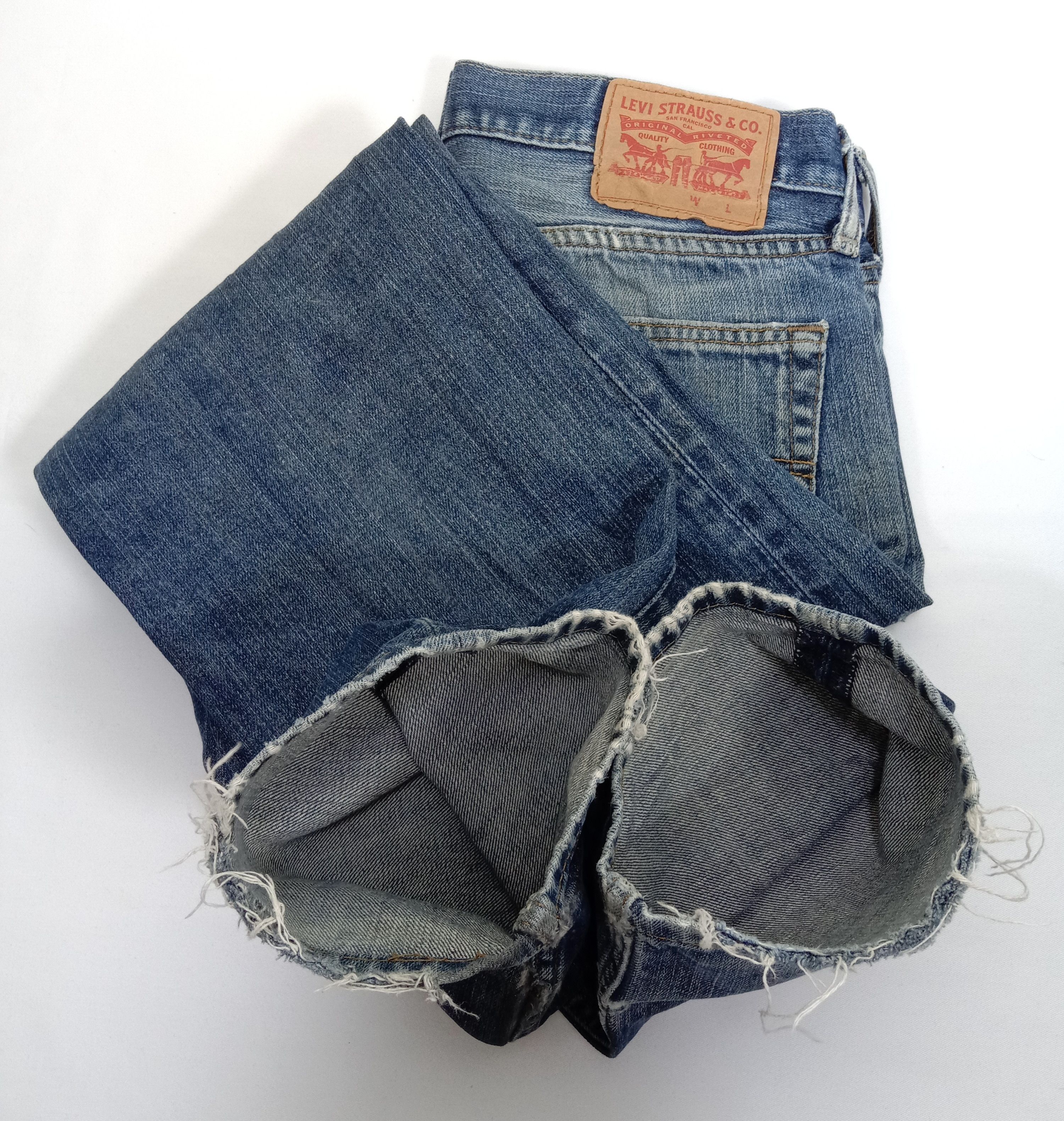 Levi's Vintage Levi's 514 Jeans Earth Tone Ripped Denim Size US 30 / EU 46 - 16 Thumbnail