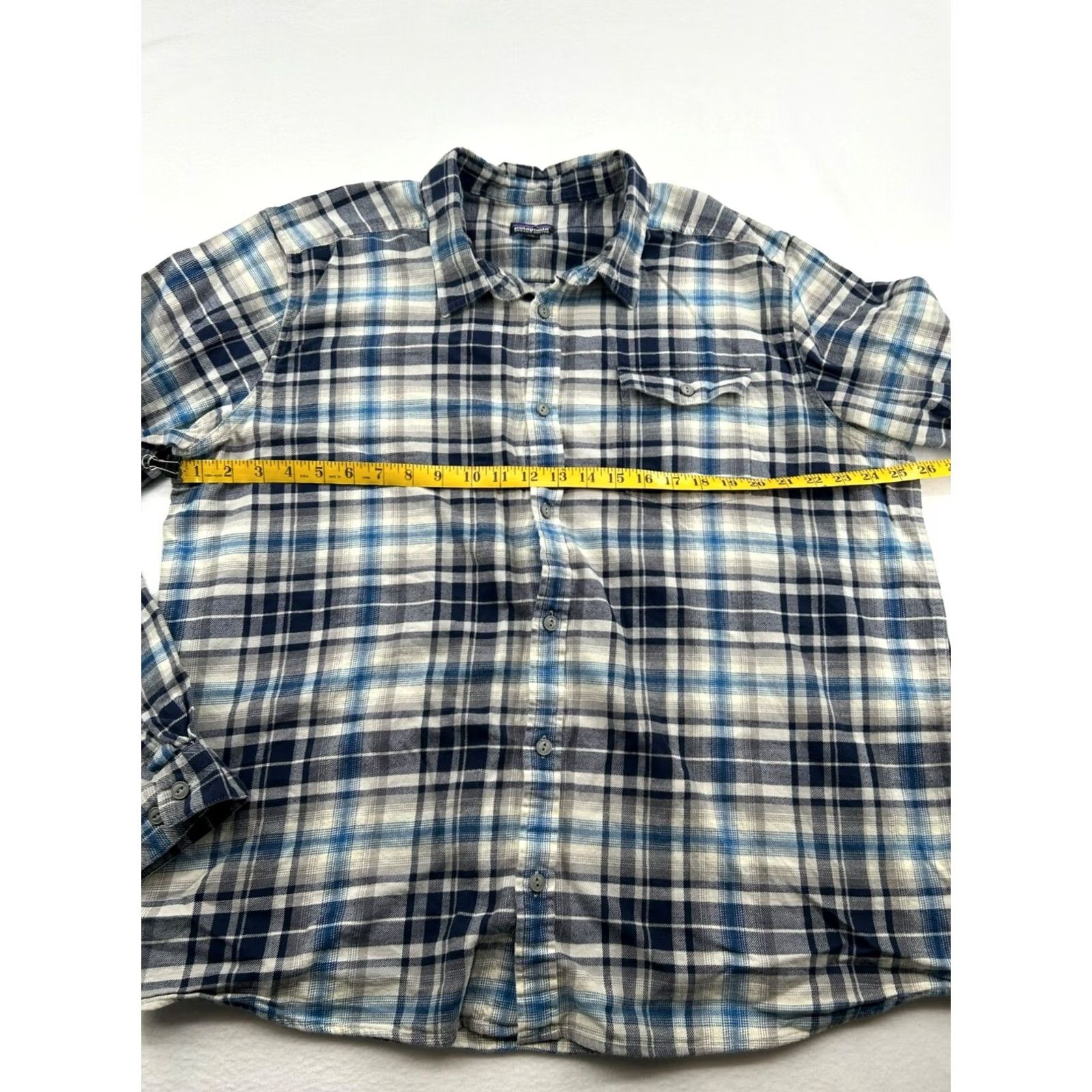 Patagonia Patagonia Womens XXL Organic Cotton Blue & White Plaid Long Sleeve Button-Up Shirt Size US XXL / EU 58 / 5 - 8 Thumbnail