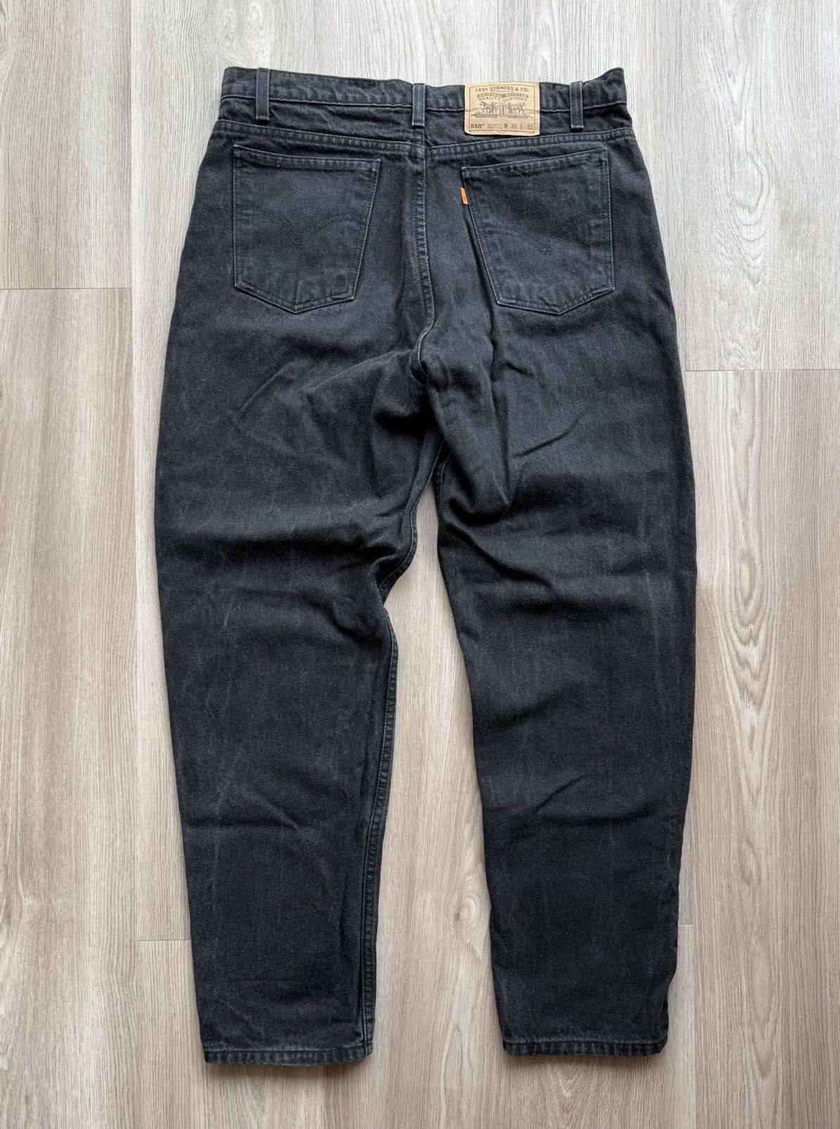 Levi's Vintage Levis 550 Relaxed Fit Black Jeans Denim Pants Size US 36 / EU 52 - 6 Thumbnail