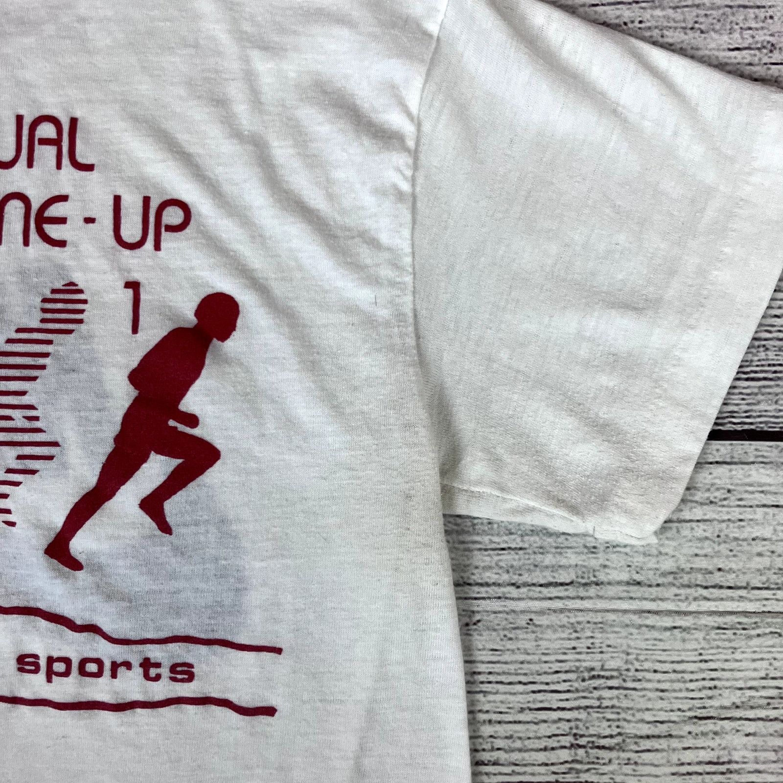 Nike × Vintage Vintage 1981 Nike Garden Tune Up Marathon T-shirt Size US S / EU 44-46 / 1 - 5 Thumbnail