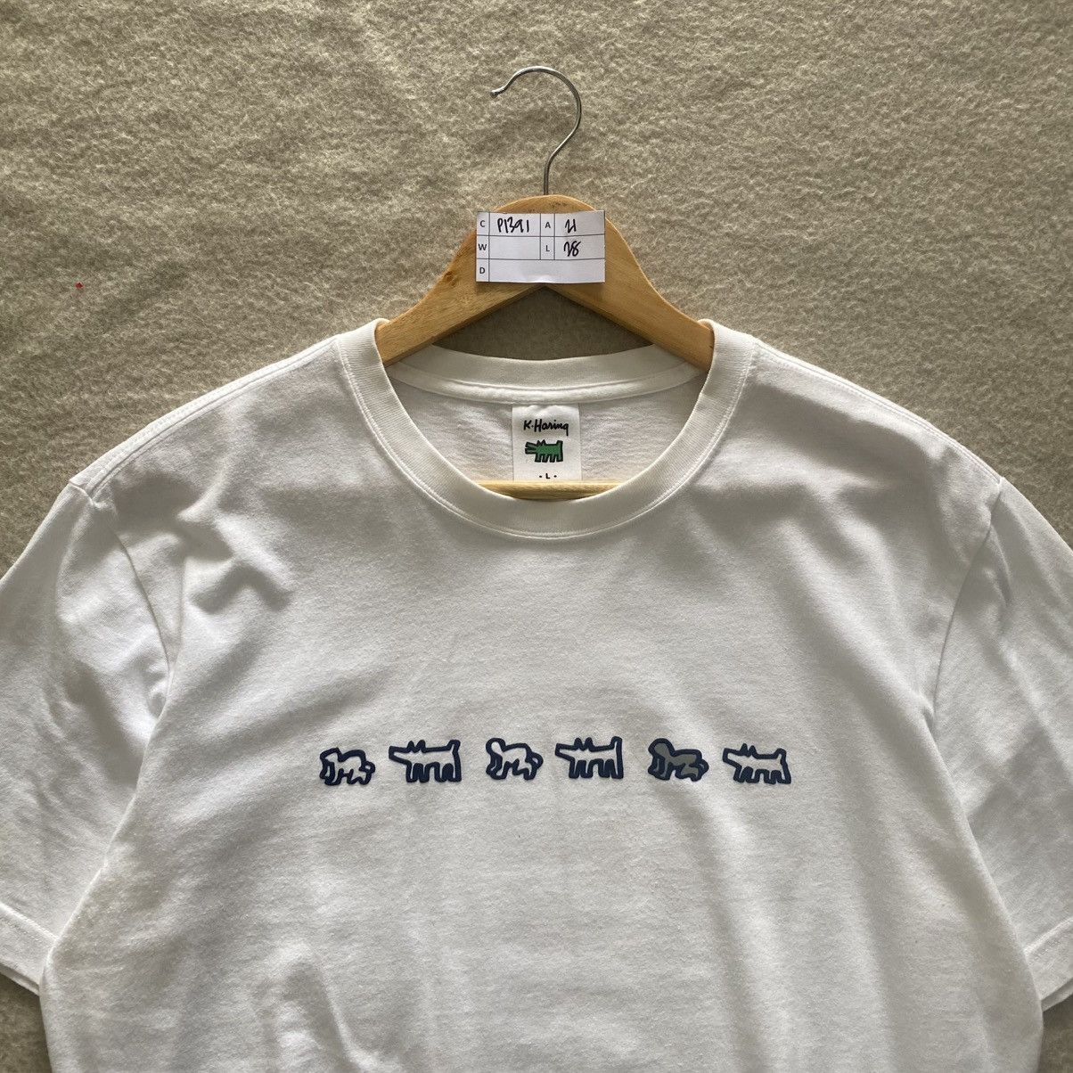 Keith Haring × Uniqlo × Vintage Vintage Y2K Keith Haring Uniqlo Tshirt Size LARGE Size US L / EU 52-54 / 3 - 2 Thumbnail