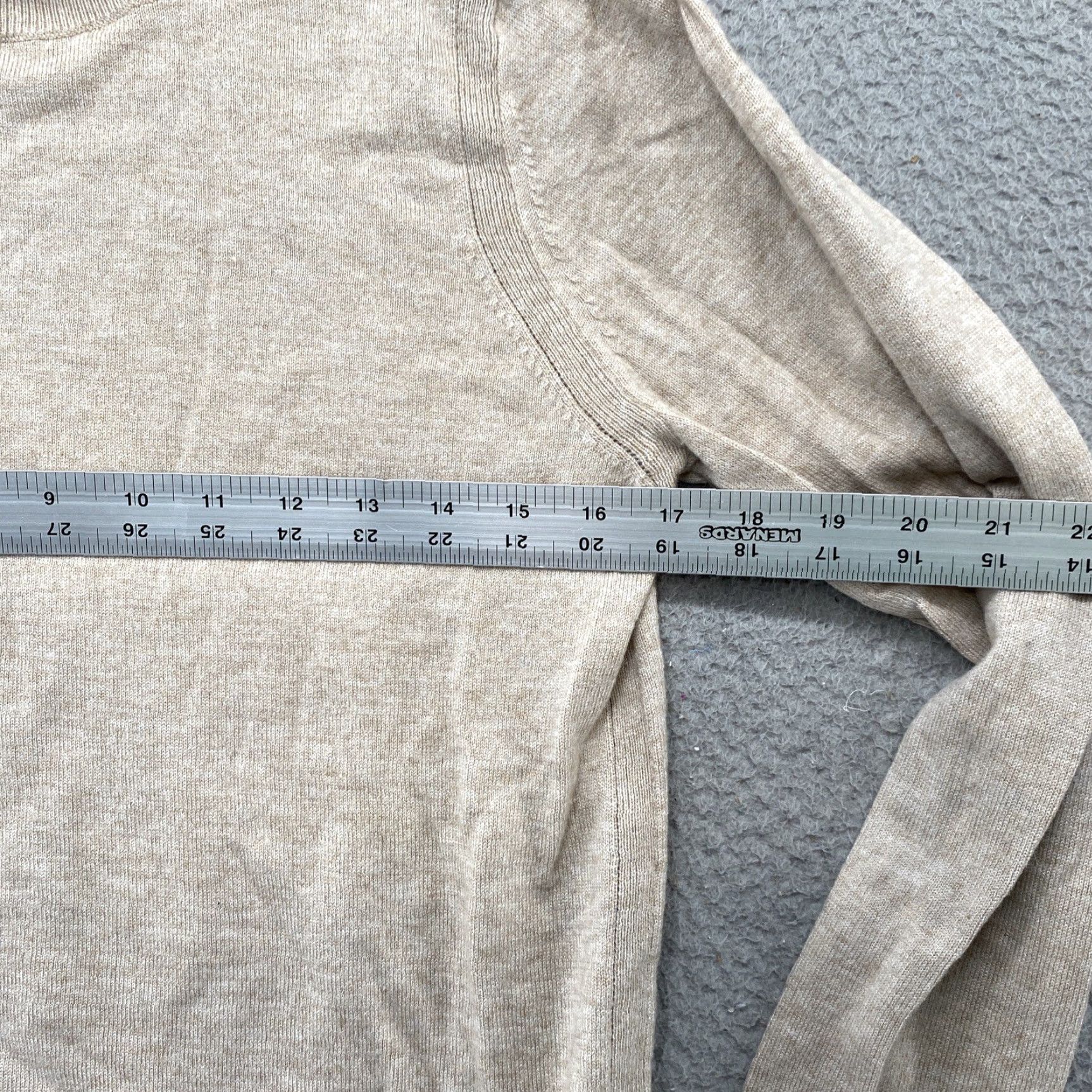 Banana Republic Banana Republic Lightweight Wool Blend Beige Sweater Women’s Size M Pullover Long Sleeve Wool Blend Beige Womens Medium Lightweight Pullover Sweater Size M / US 6-8 / IT 42-44 - 5 Thumbnail
