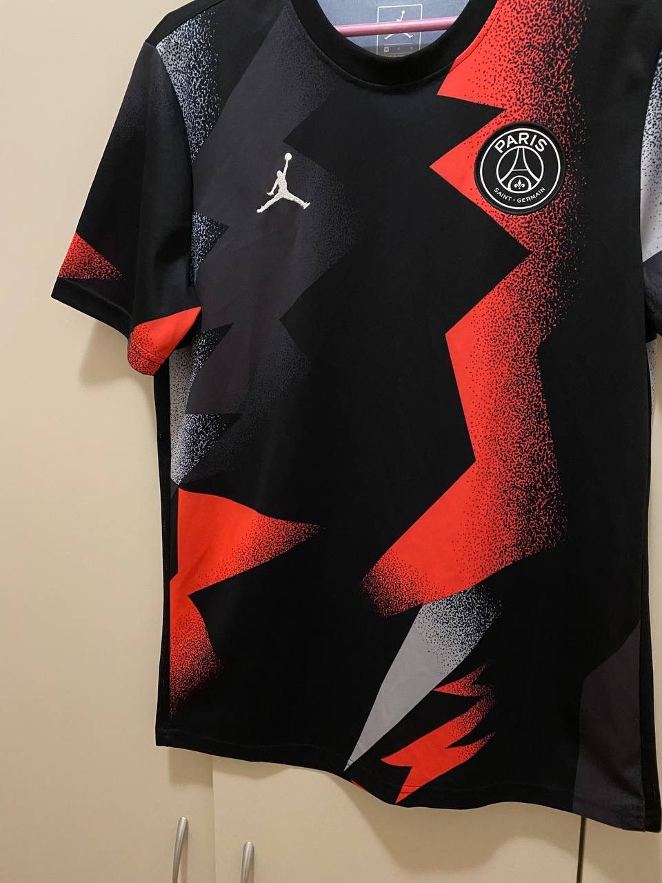 Nike Nike PSG Soccer Jersey Streetwear Rare Casual Style M Drill Size US M / EU 48-50 / 2 - 2 Thumbnail