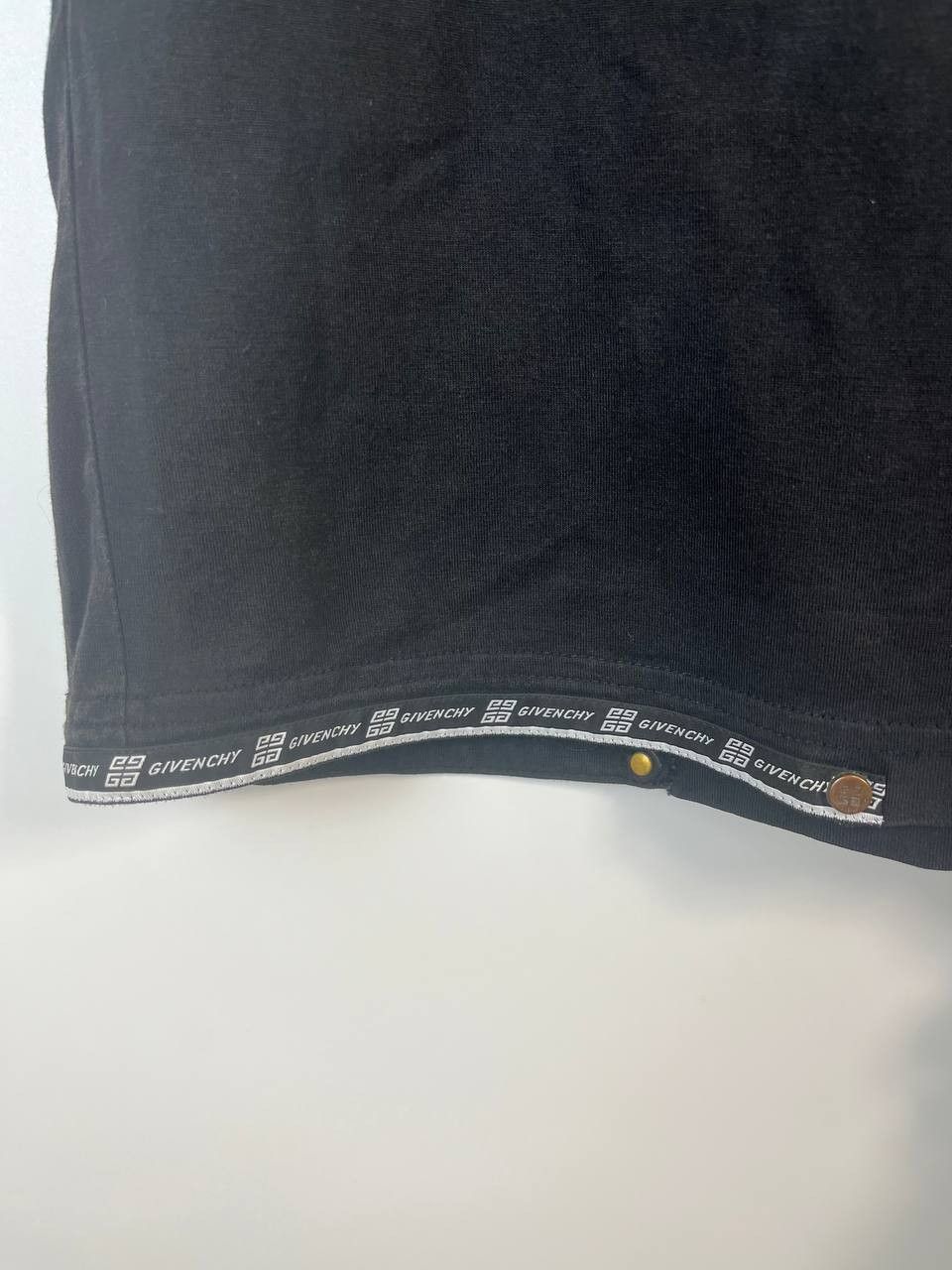 Givenchy Givenchy Paris Black Logo Tape T-Shirt Luxury Size L Size US L / EU 52-54 / 3 - 4 Thumbnail