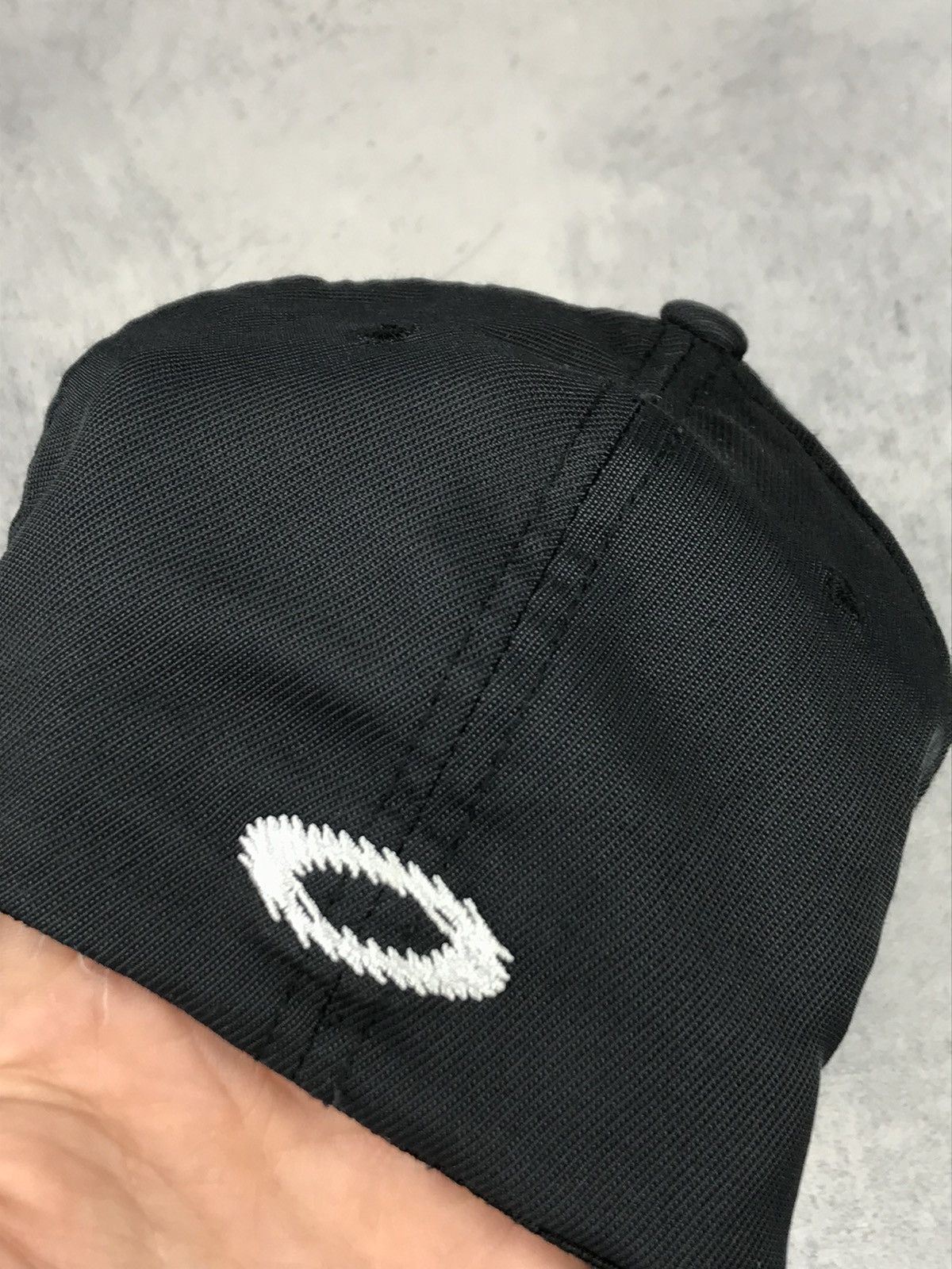 Oakley × Vintage Vintage Oakley Software Hat CapSnapback Gorpcore Drill Y2K Size ONE SIZE - 5 Thumbnail