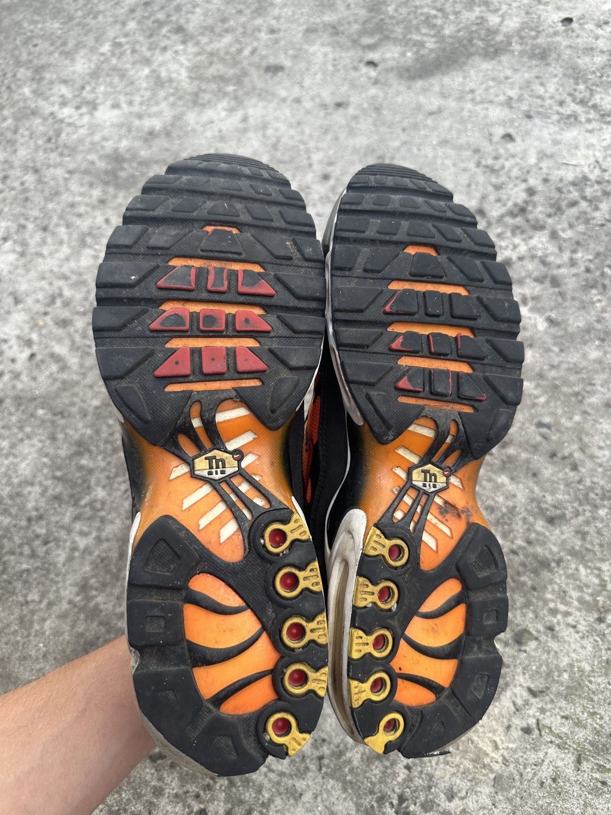 Nike Nike Air Max Plus OG Sunset Pimento TN Streetwear 12 Rare 46 Size US 12 / EU 45 - 6 Thumbnail