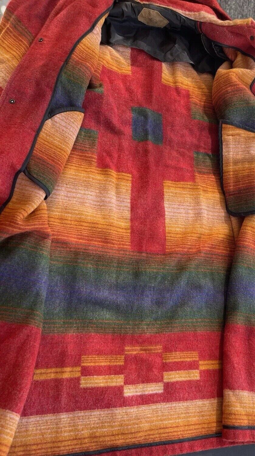 Woolrich Woolen Mills Woolrich Coat Womens L Red Southwest Aztec Wool Coat USA Size L / US 10 / IT 46 - 15 Thumbnail