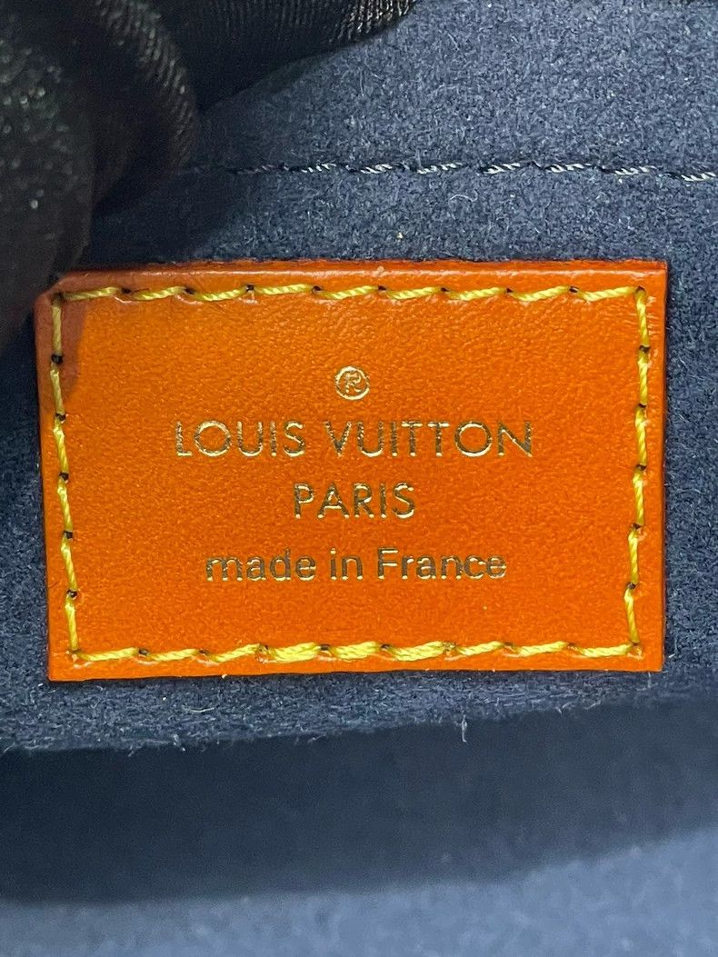 Louis Vuitton Louis Vuitton Show style presbyopic color-matching carryin Size ONE SIZE - 7 Thumbnail