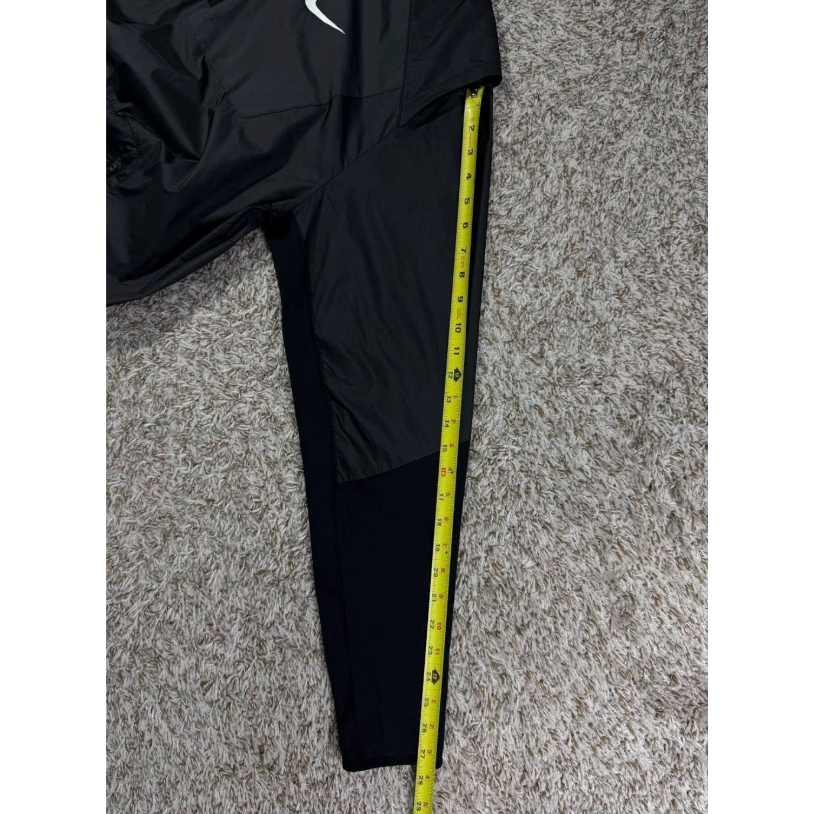 Nike Nike Speed Fly Rush Windbreaker Jacket Men L Black Windbreaker Running & Jogging Mens Size Large Size US L / EU 52-54 / 3 - 7 Thumbnail