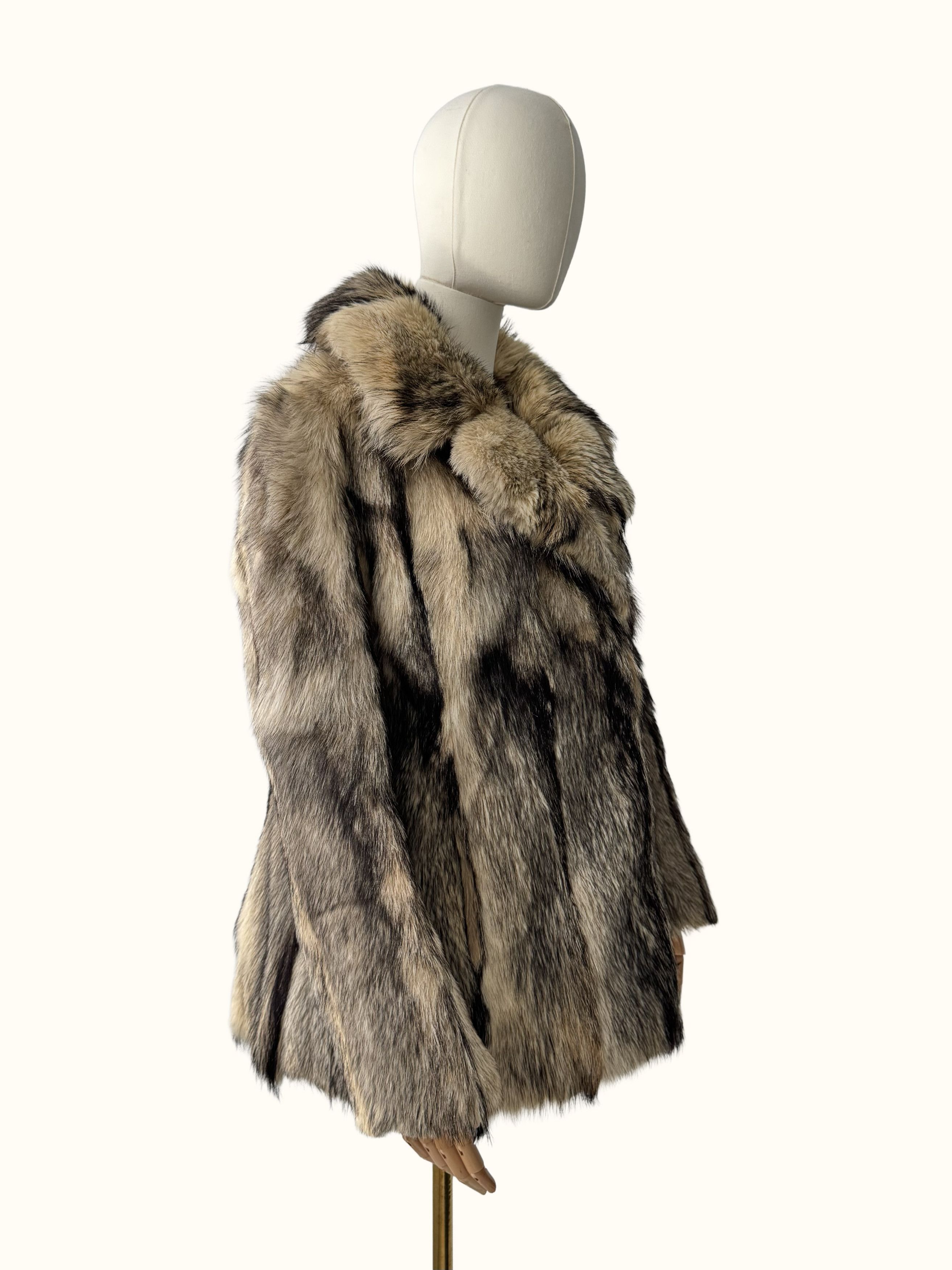 Vintage Vintage Real Fur Jacket (B250)D15E2 Size L / US 10 / IT 46 - 2 Thumbnail