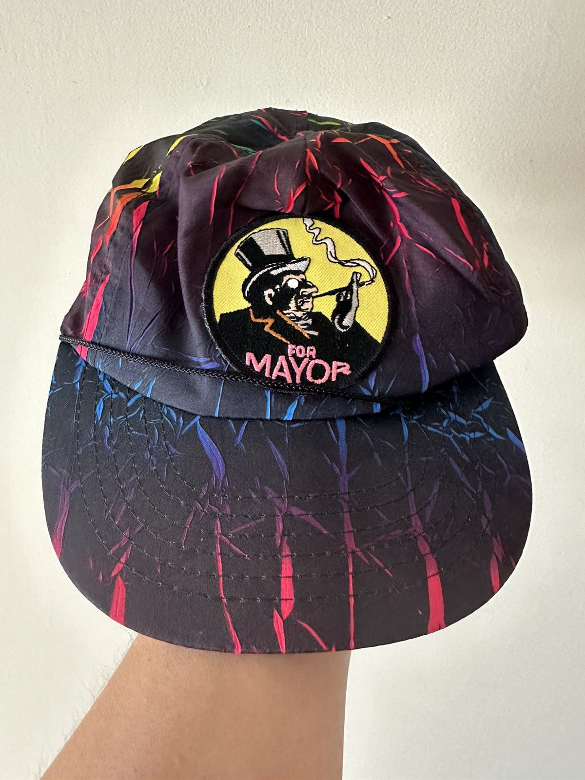 Cartoon Network × DC Comics × Vintage Vintage 1991 Batman “Penguin For Mayor” Snapback Size ONE SIZE - 1 Thumbnail