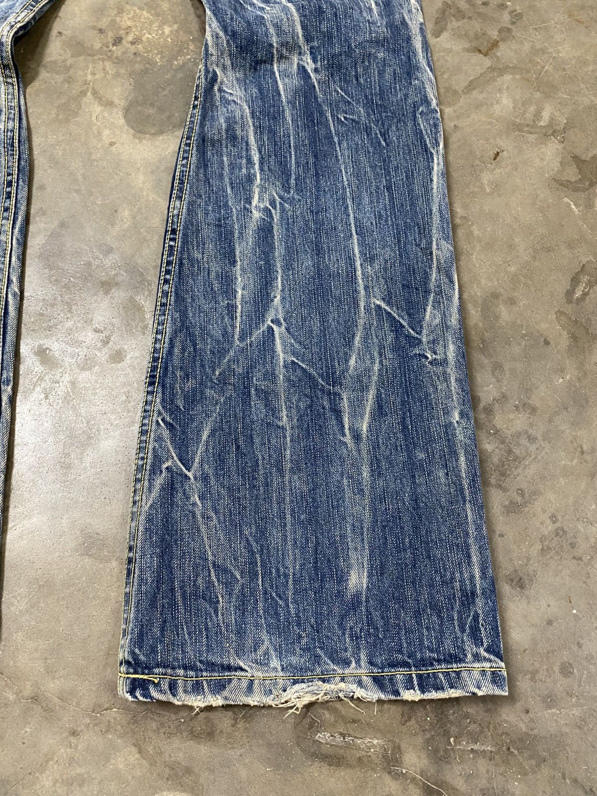 Hysteric Glamour Flare Jeans Blue Way Japan Distressed Denim p189 Size US 32 / EU 48 - 5 Thumbnail