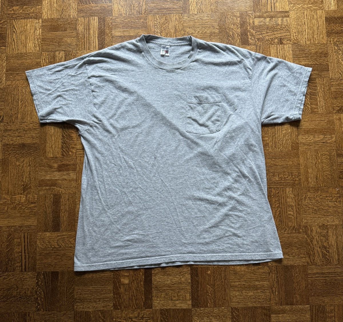 Vintage Vintage Fruit of the Loom Blank Gray Selvedge Pocket Tee Size US XXL / EU 58 / 5 - 1 Thumbnail