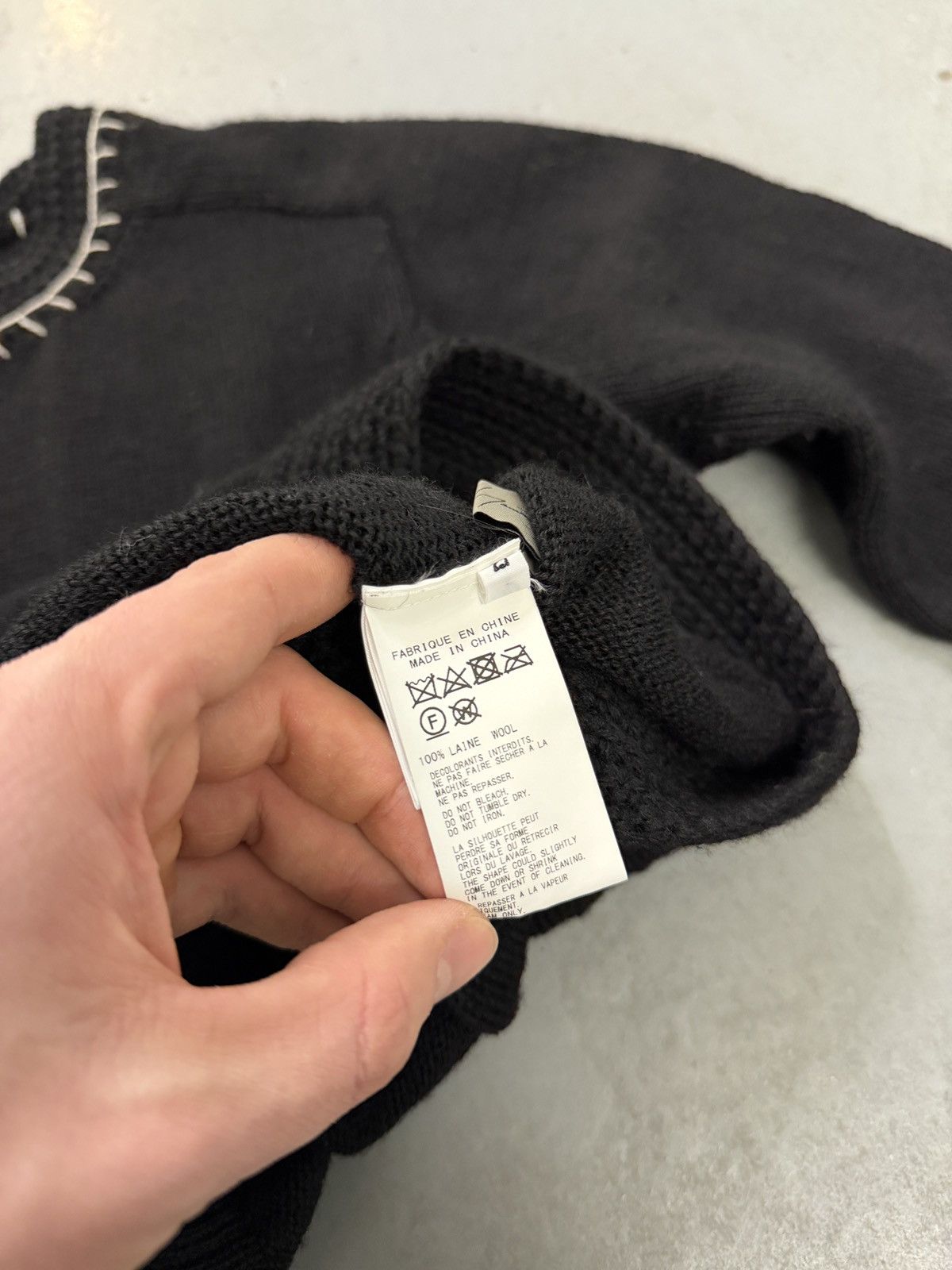 Yohji Yamamoto Yohji Yamamoto Distressed Stitch Asymmetrical Knit Sweater Size M / US 6-8 / IT 42-44 - 10 Thumbnail