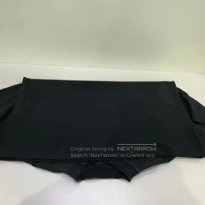 Balenciaga Balenciaga Black Be Different Graphic T. Size US S / EU 44-46 / 1 - 9 Thumbnail