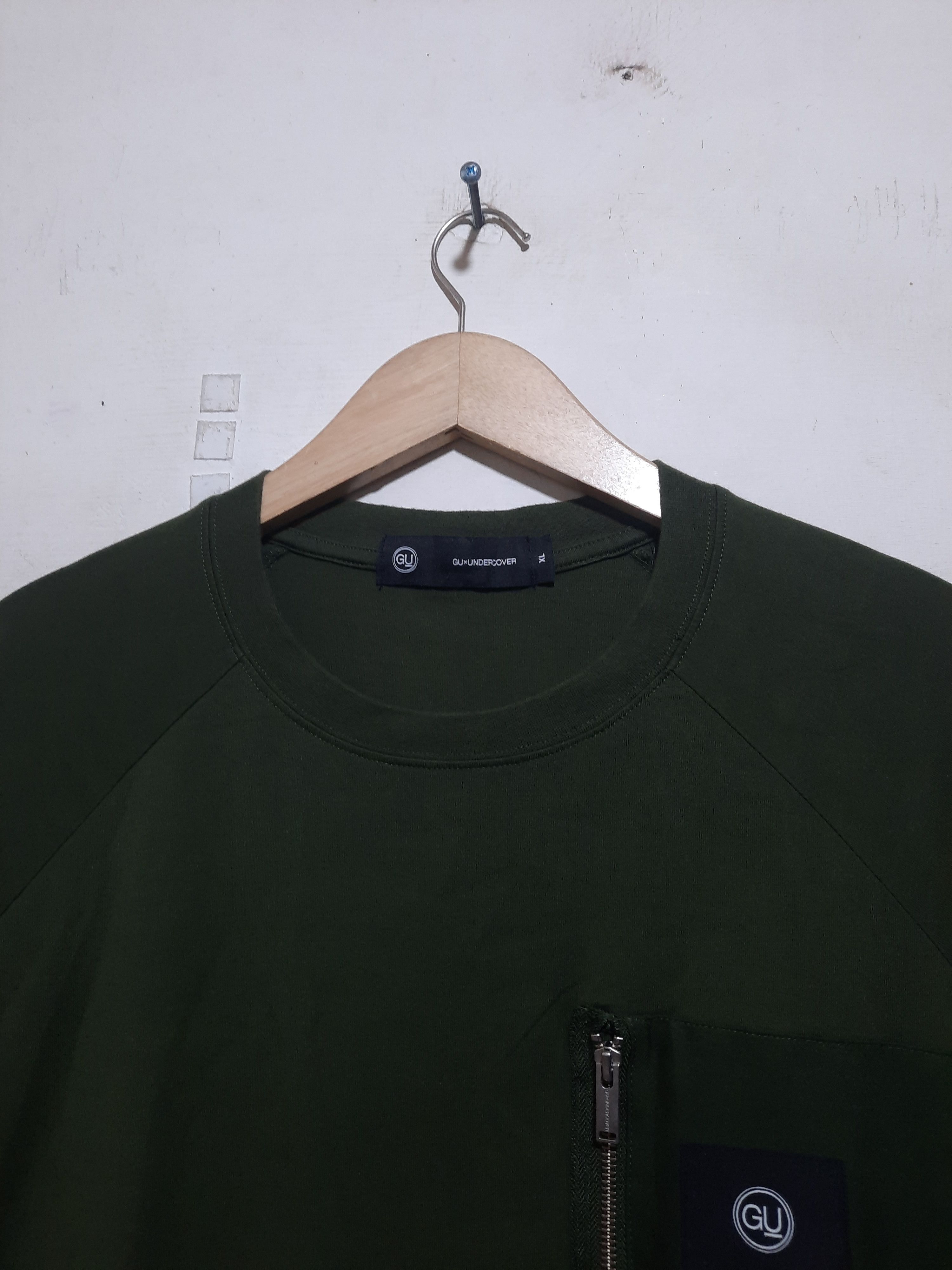 GU × Undercover GU x Undercover Oversized Tee Green Army Size US XL / EU 56 / 4 - 3 Thumbnail