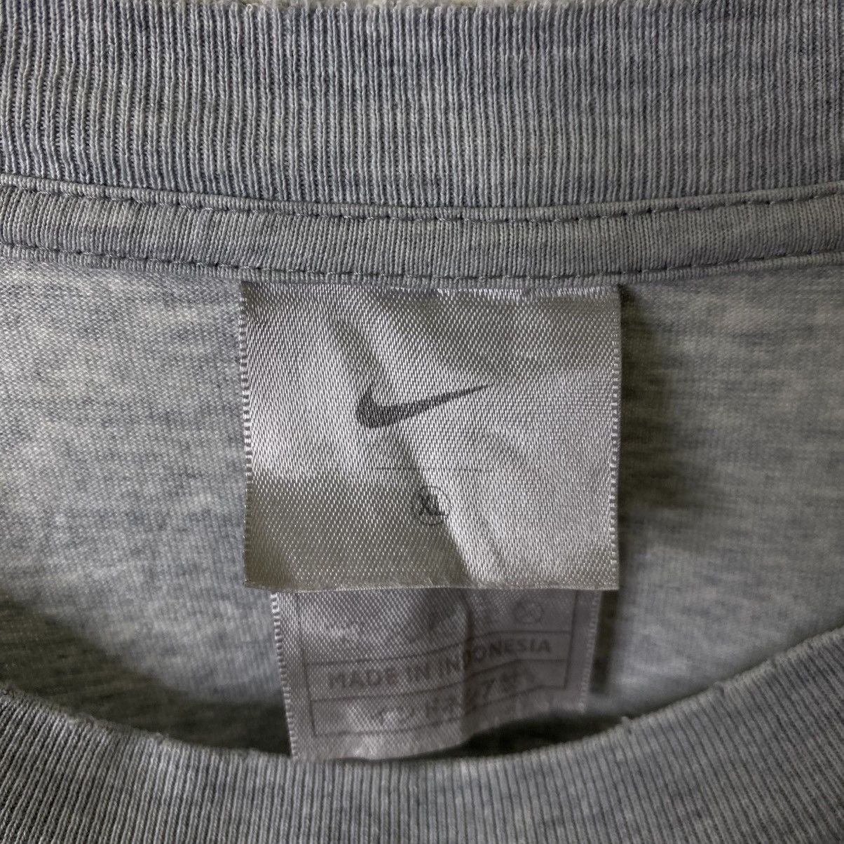 Nike Vintage 2000s Nike Basketball Tee Size US L / EU 52-54 / 3 - 4 Thumbnail