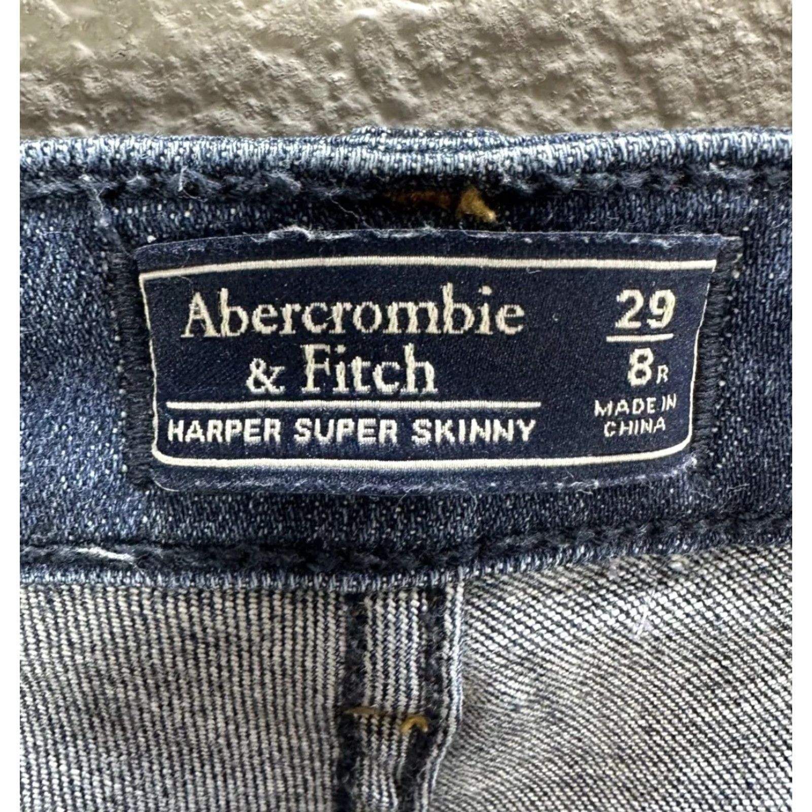 Abercrombie & Fitch Abercrombie & Fitch Harper Super Skinny Blue Jeans Raw Hem Slim Ankle Sz 29 Womens Jeans Slim Blue 90s? Size 29" - 3 Thumbnail