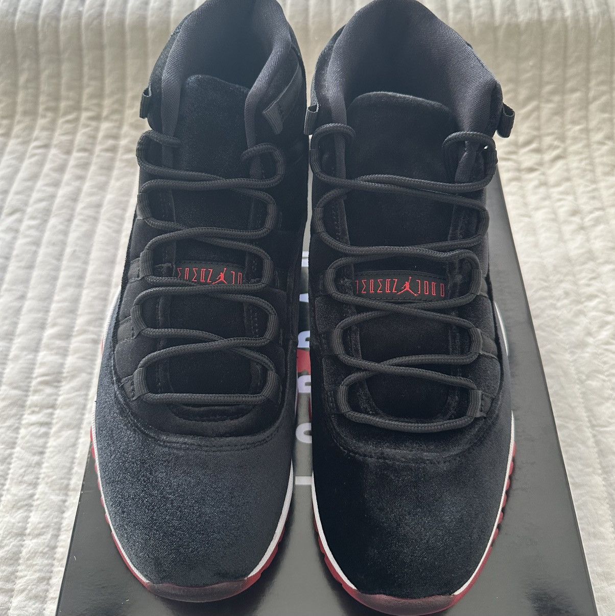 Jordan Brand Jordan 11 Retro 'Bred Velvet' 12W/10.5M Size US 10.5 / EU 43-44 - 5 Thumbnail