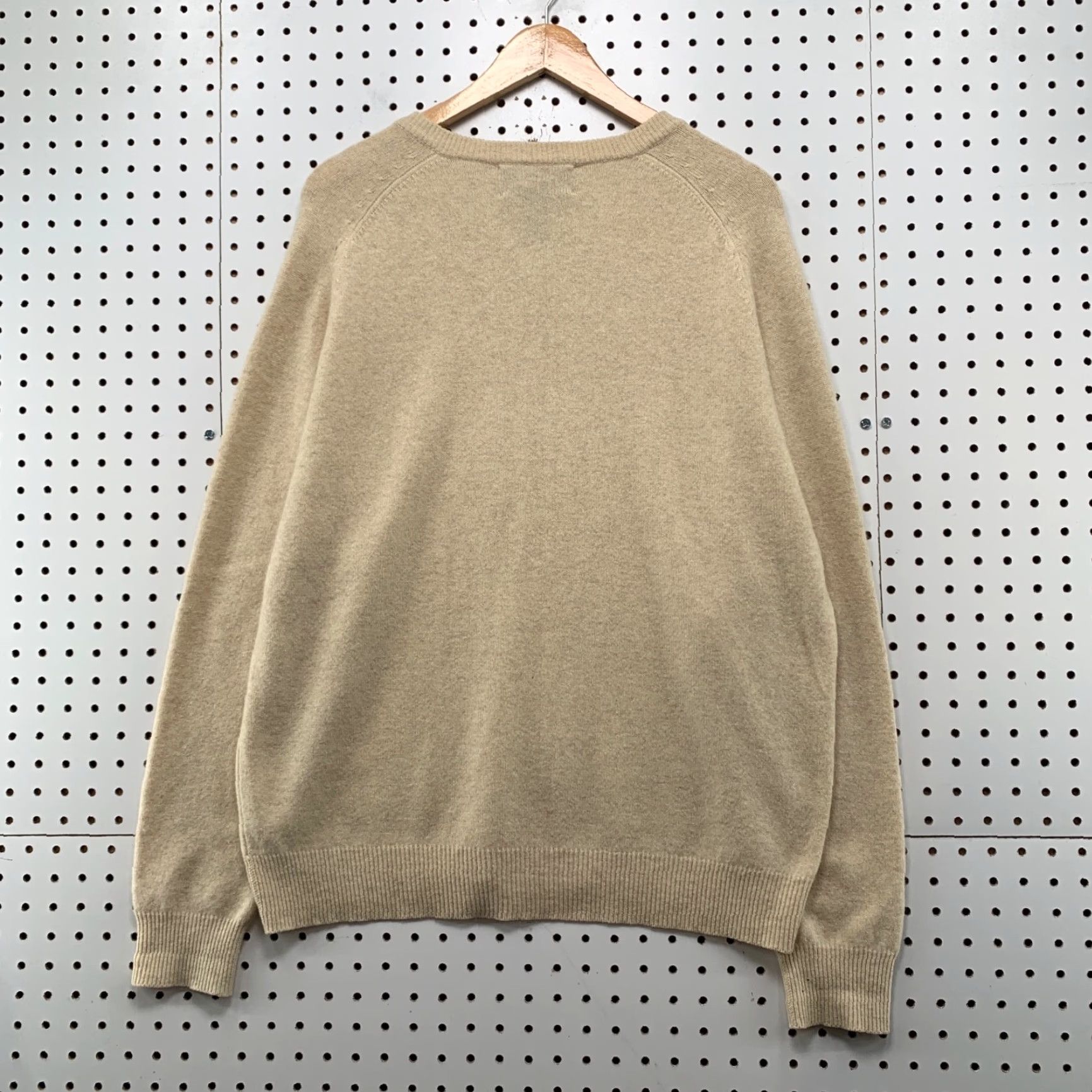Vintage Woods & Gray 100% Cashmere Knit Sweater Mens Large Beige V-Neck Pullover Size US L / EU 52-54 / 3 - 2 Thumbnail