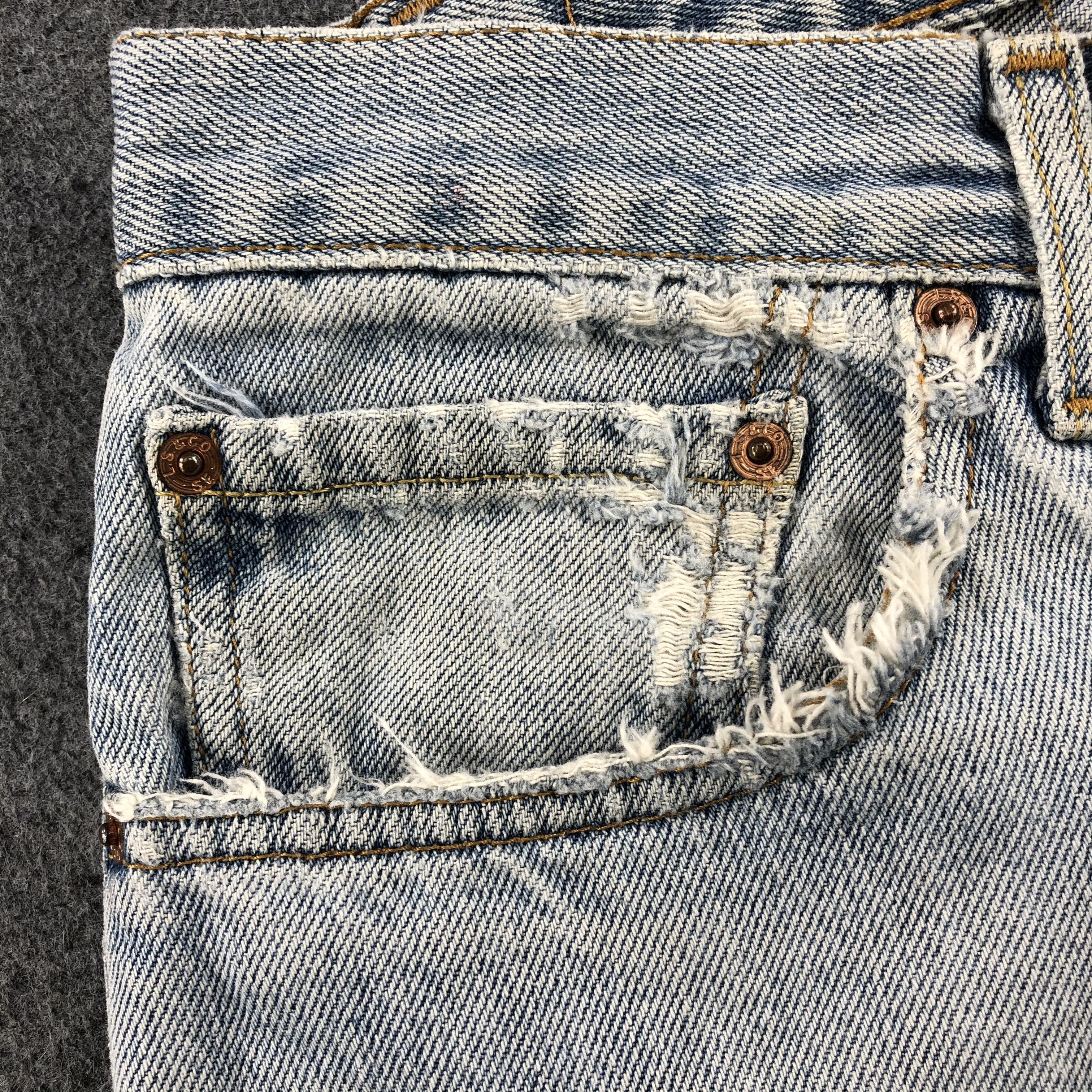 Levi's Vintage Light Wash Levis 550 Jeans-J1486 Size US 32 / EU 48 - 12 Thumbnail