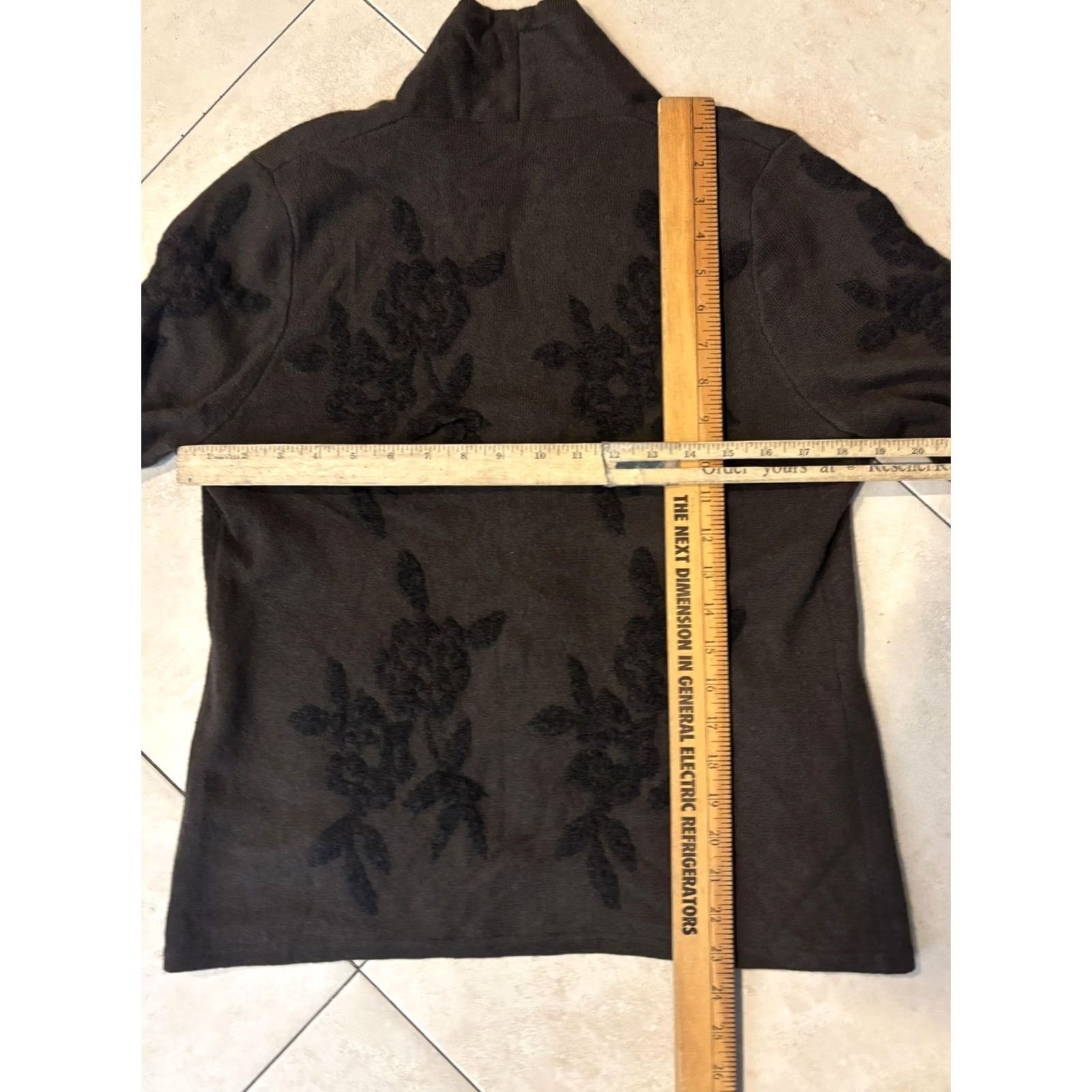 Vintage VINTAGE? No. Terryl for Thalian Cardigan Womens M Brown 100% Cashmere Floral Knit V-Neck Long Sleeve Pockets Button Winter Casual Womens Size M / US 6-8 / IT 42-44 - 5 Thumbnail