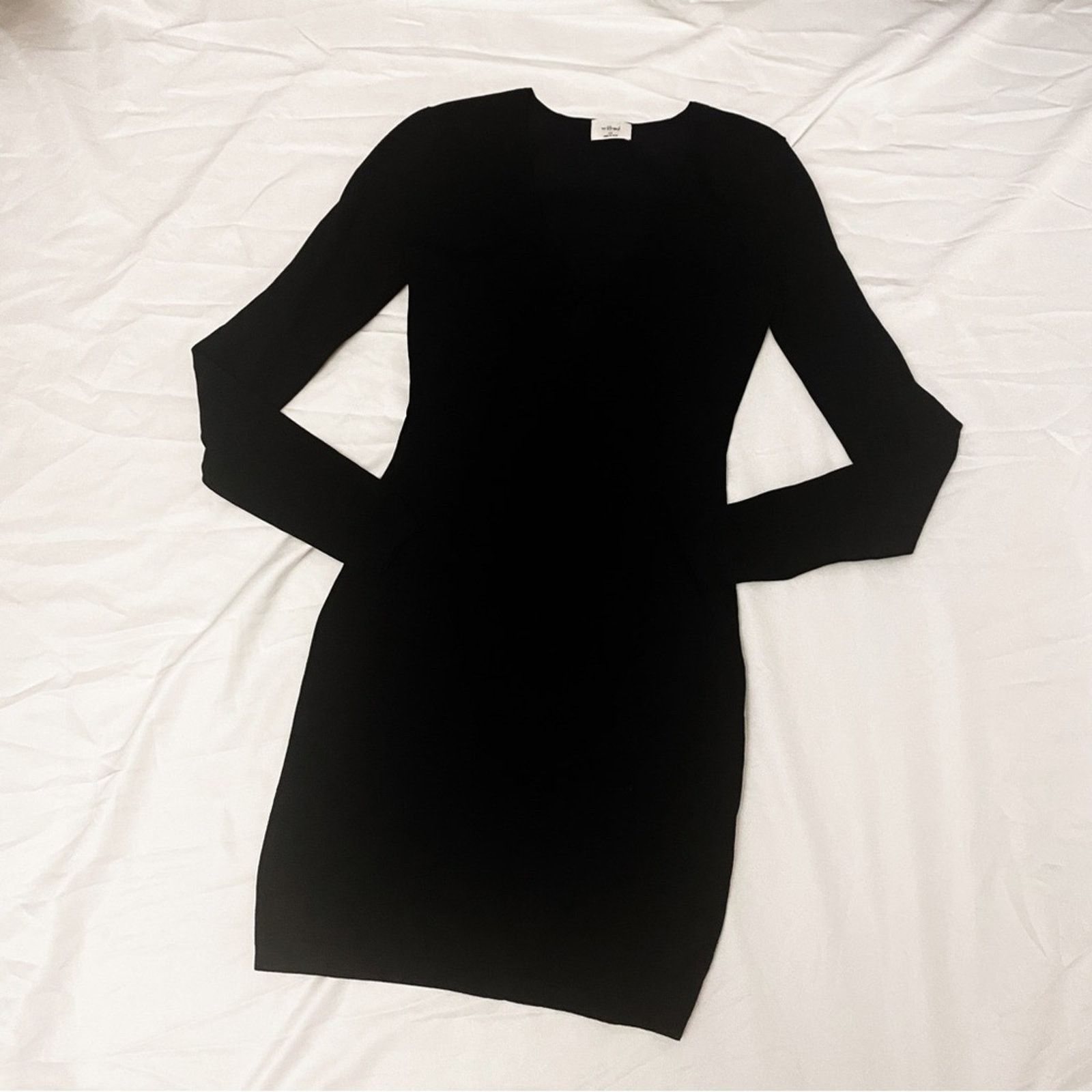 Aritzia Wilfred Artizia Dress sz XS Little Black Dress Long Sleeves Size XS / US 0-2 / IT 36-38 - 4 Thumbnail