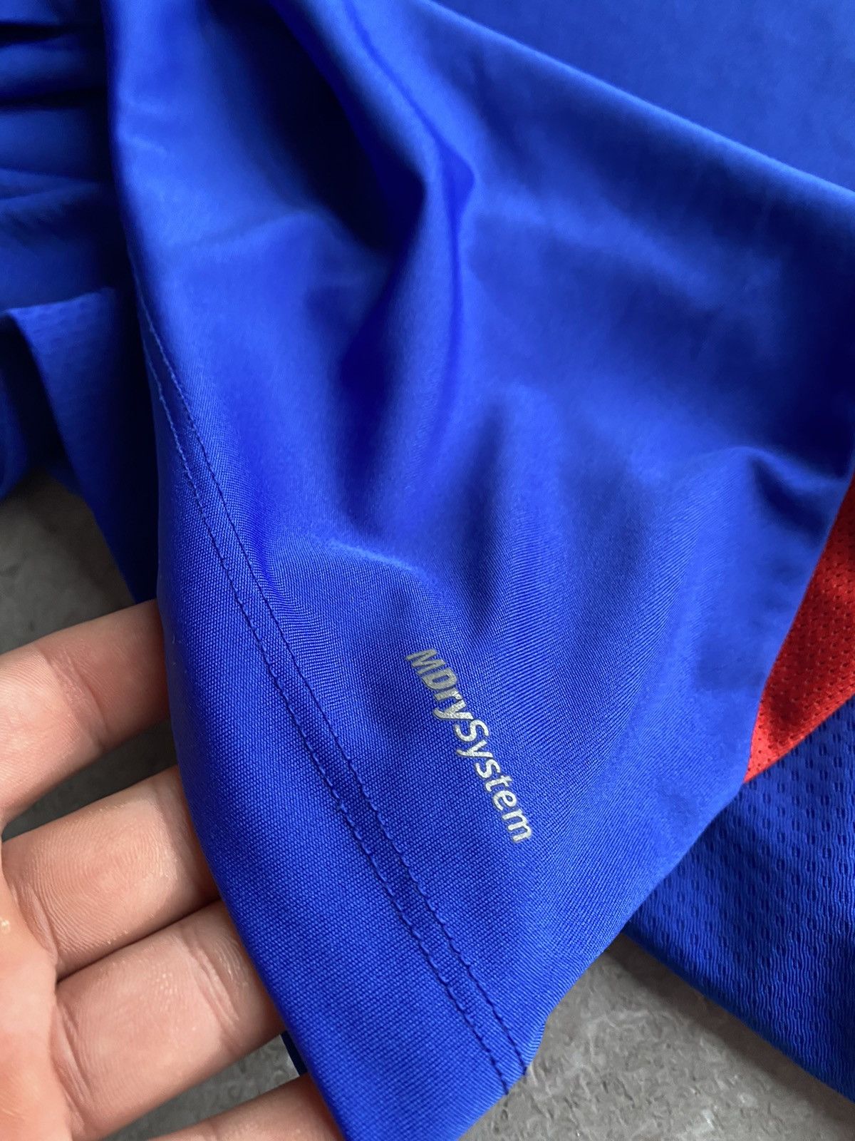 Macron Macron FC Basel Training #26 Soccer Football Jersey Size US L / EU 52-54 / 3 - 12 Thumbnail