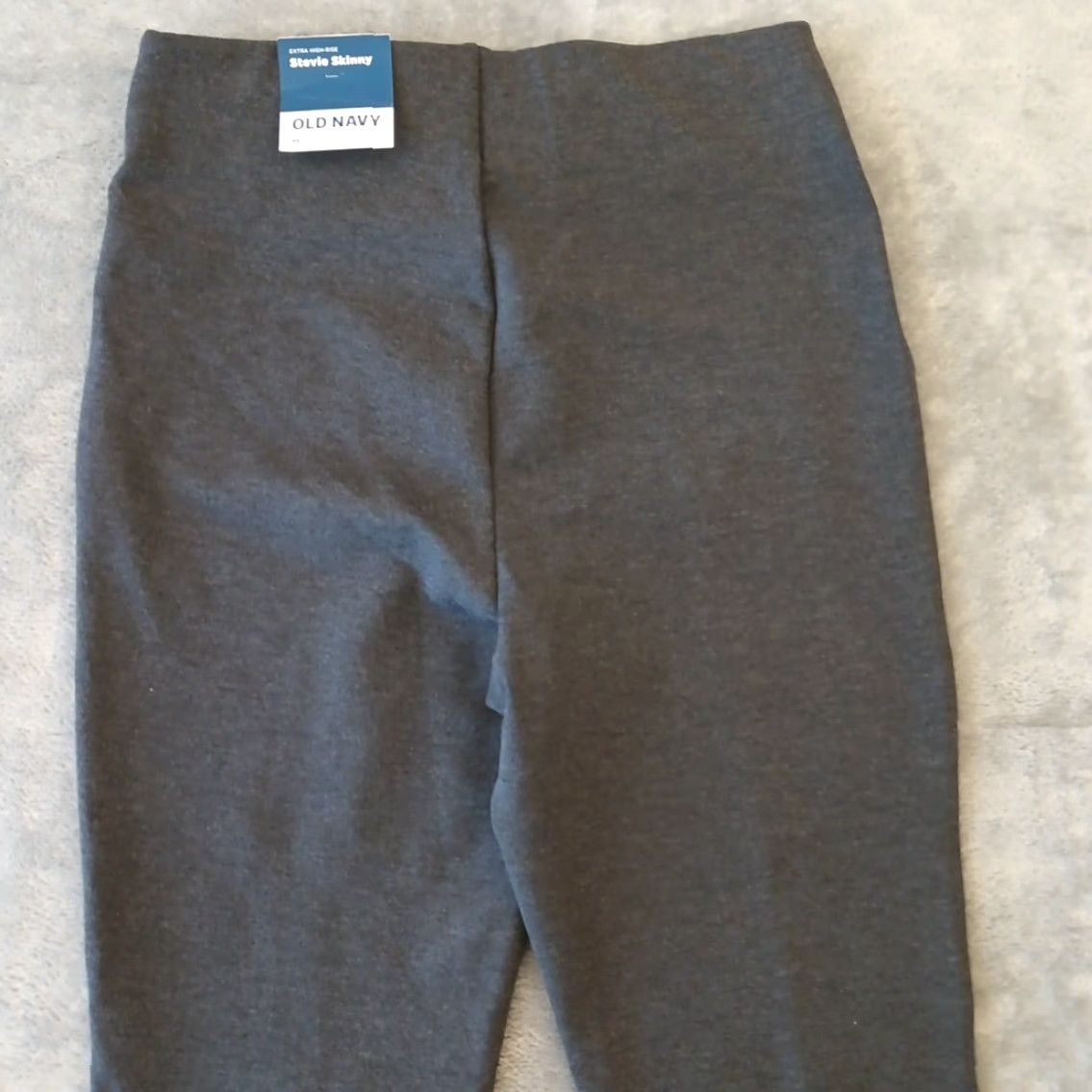 Old Navy Old Navy Stevie Ankle Pants Womens Medium Gray Skinny Pull On 28x27 Regular Rise High Inseam 27 Elastic Waist Stretch Jeans Trousers Pants Womens Size 32" / US 10 / IT 46 - 7 Thumbnail