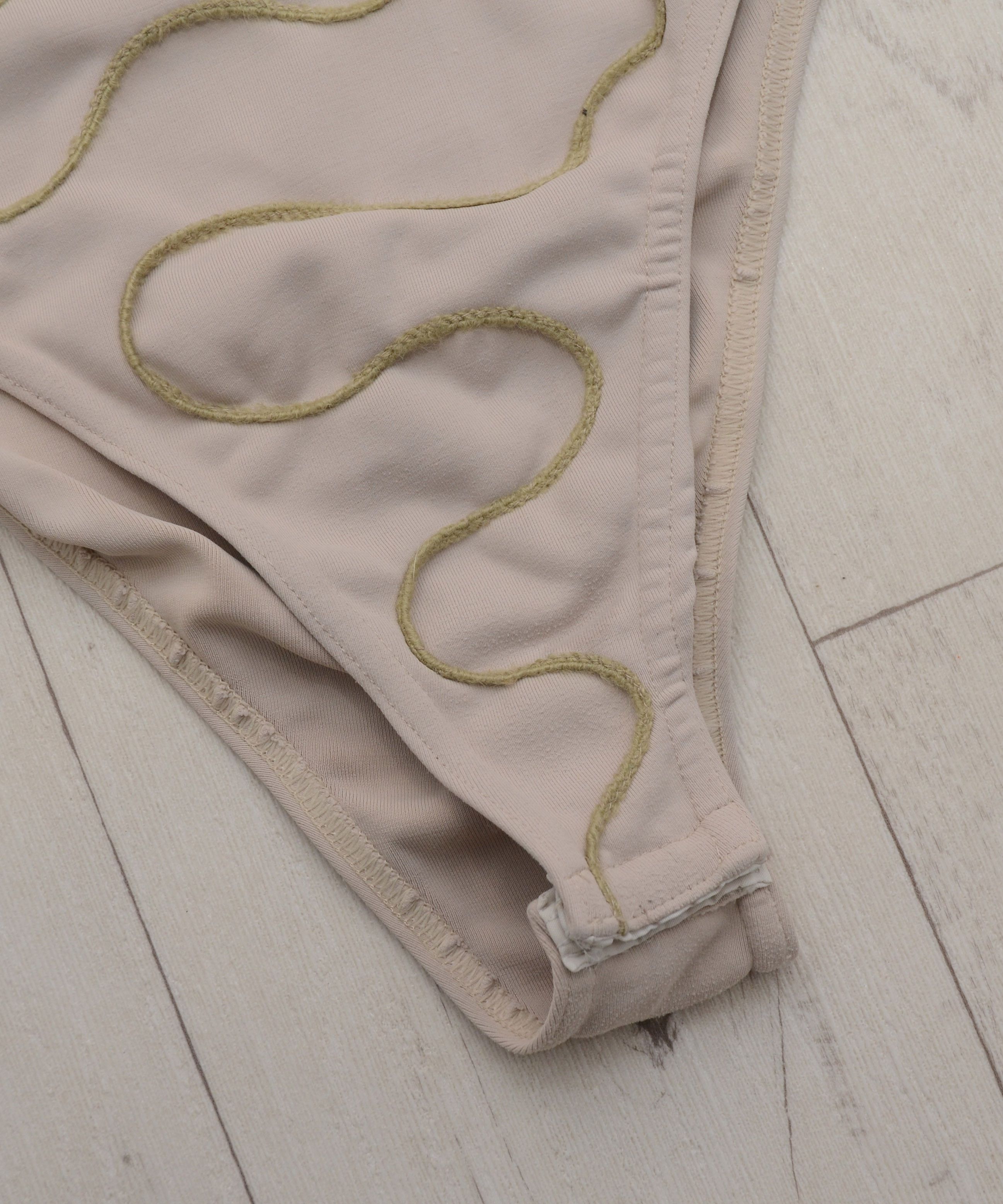 Vintage Elegant Beige Bodysuit Gold Embroidery Chara de Crome Paris Size ONE SIZE - 5 Thumbnail