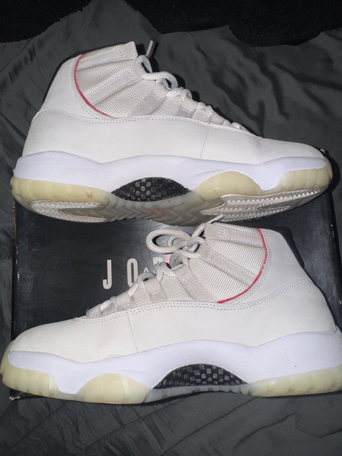 Jordan Brand Jordan 11 Retro Platinum Tint Size US 8.5 / EU 41-42 - 4 Thumbnail