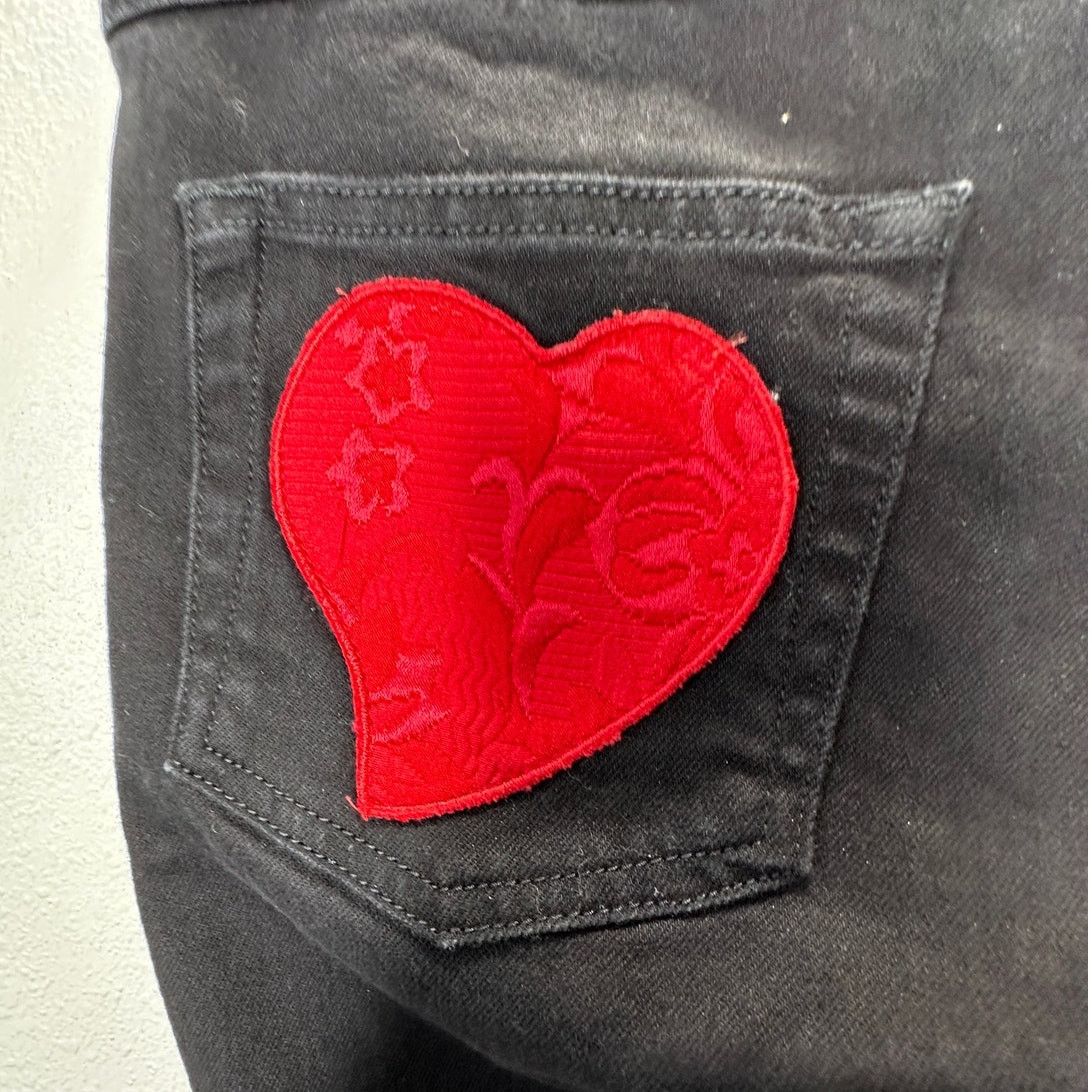 Dolce & Gabbana Dolce & Gabbana Black Jean Red Patch Hearts on Back 44 / L Size 32" / US 10 / IT 46 - 5 Thumbnail