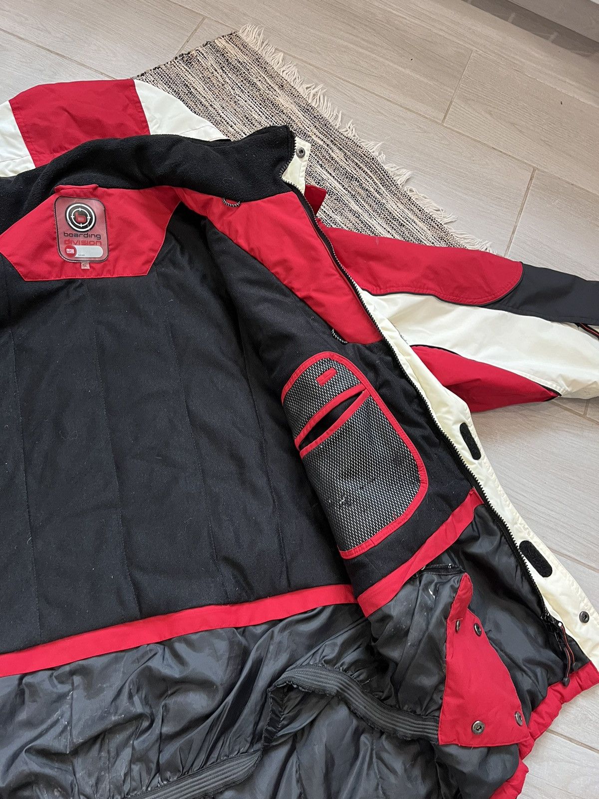 Vintage Vintage Boarding Division TCM sports ski jacket Size US XL / EU 56 / 4 - 23 Thumbnail