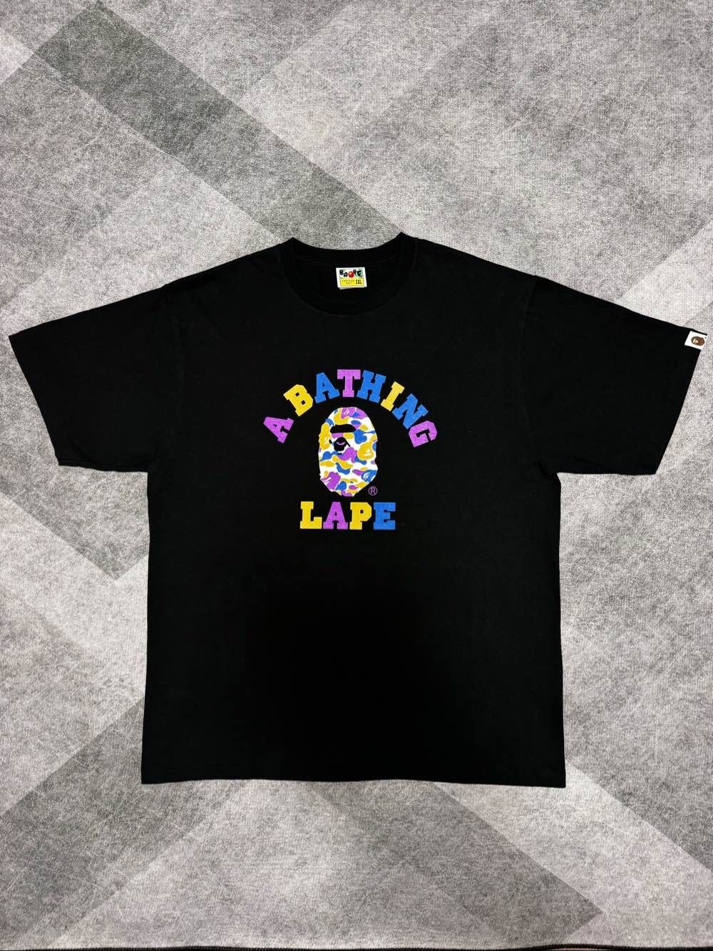 Bape A Bathing Ape Camo Logo T-Shirt Size XXL Size US XXL / EU 58 / 5 - 1 Thumbnail