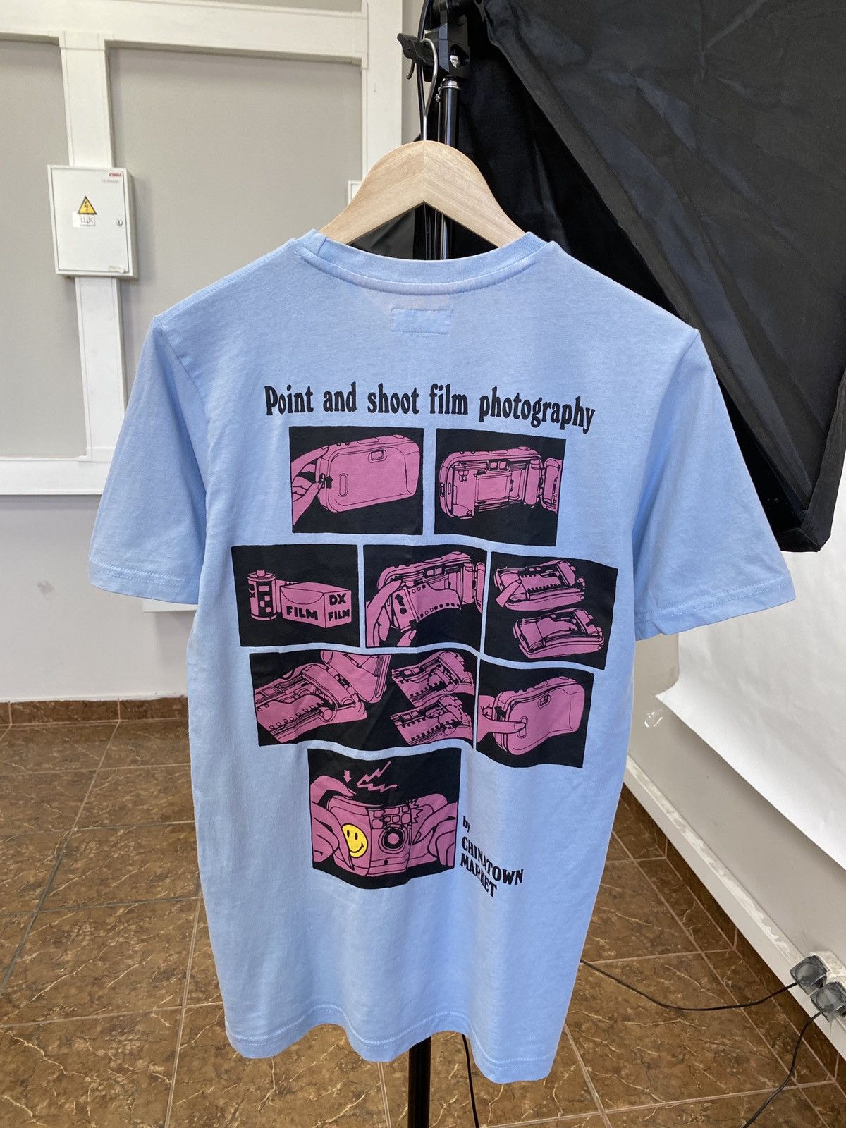 Market 🇺🇸 Y2K Chinatown Market Smile Skateboarding T-shirt Rare Hype Size US S / EU 44-46 / 1 - 1 Thumbnail