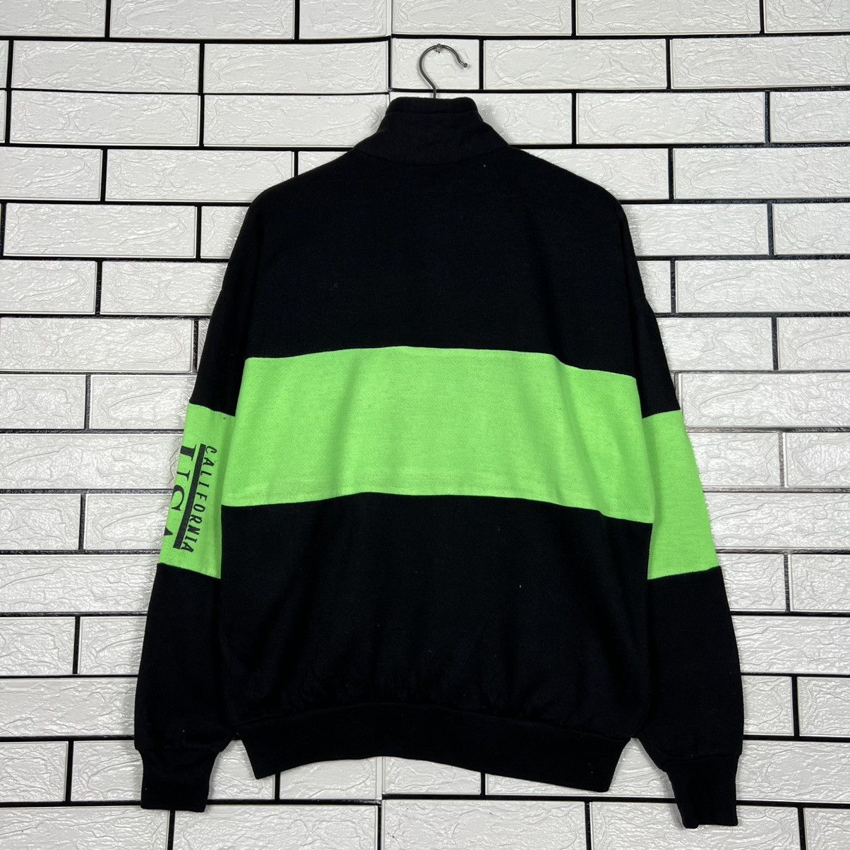Vintage 80's MONTEREY California USA Half Zip Sweatshirt #3964-C181 Size US M / EU 48-50 / 2 - 12 Thumbnail