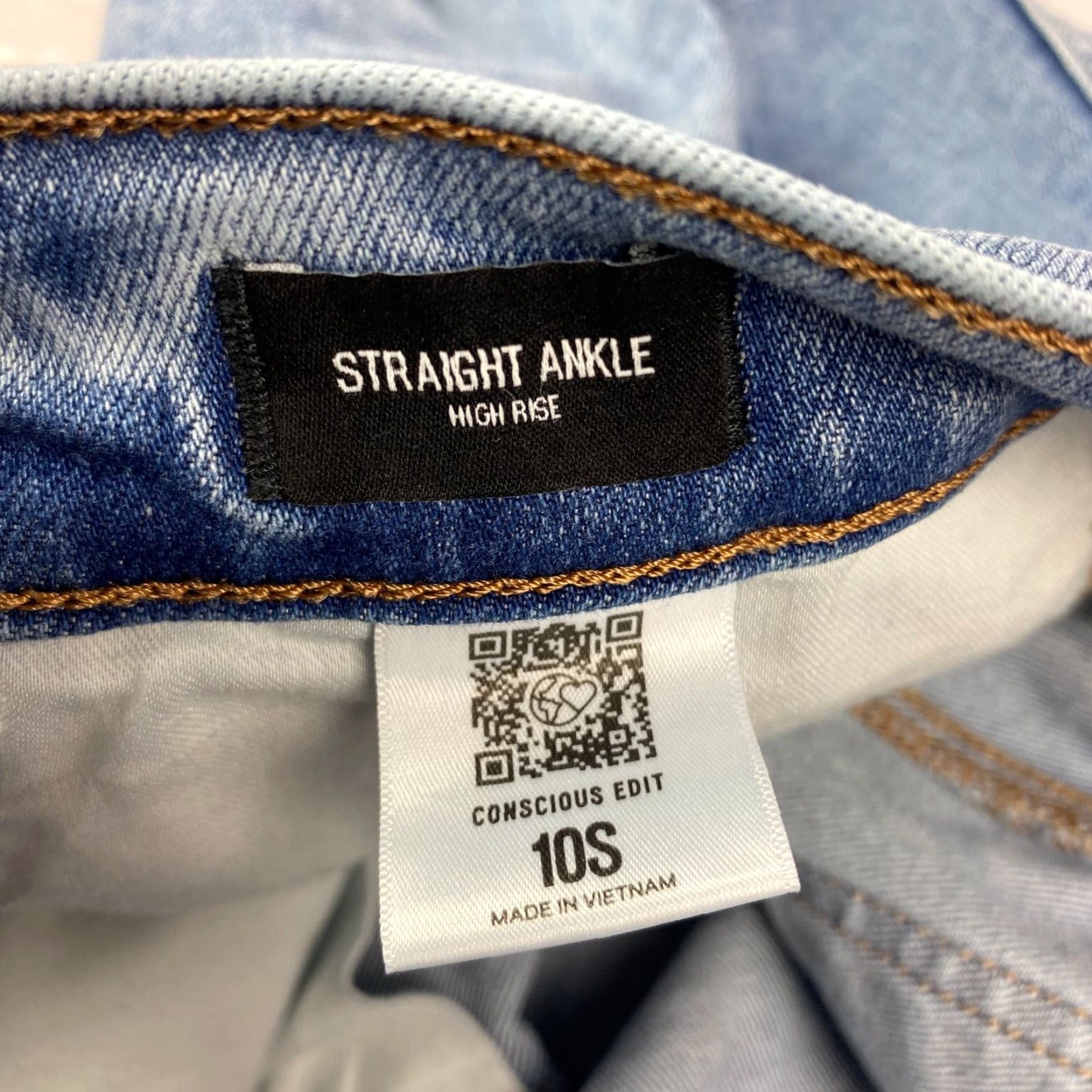 Express Express Jeans Womens Jeans Ankle 10 Blue Distressed Light Wash - Express Size 32" / US 10 / IT 46 - 5 Thumbnail