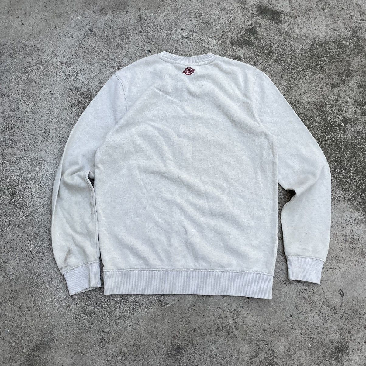 Vintage Vintage 90s Dickies Crewneck Graphic Logo Streetwear Slim S Size US S / EU 44-46 / 1 - 7 Thumbnail