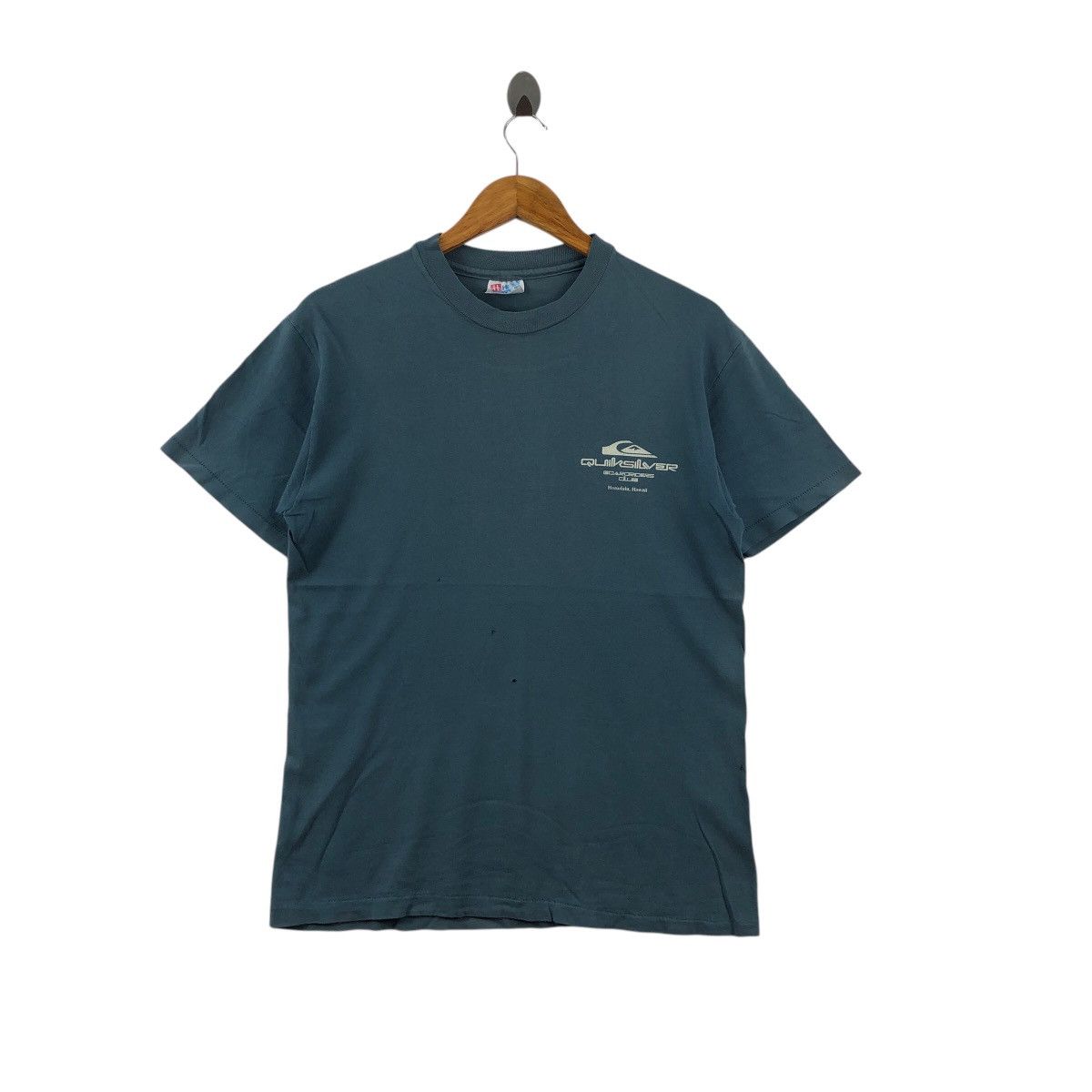 Quiksilver × Vintage Vintage 90s QUIKSILVER Hanes Tag Tee Shirt Surfing Style Size US M / EU 48-50 / 2 - 1 Thumbnail